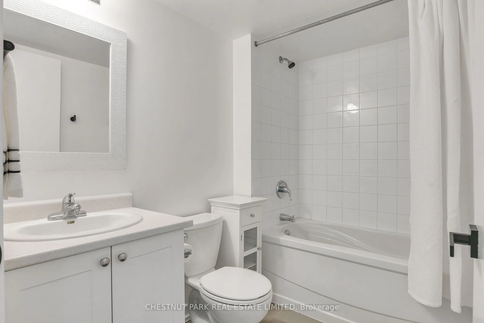 816 Lansdowne Avenue, #1008