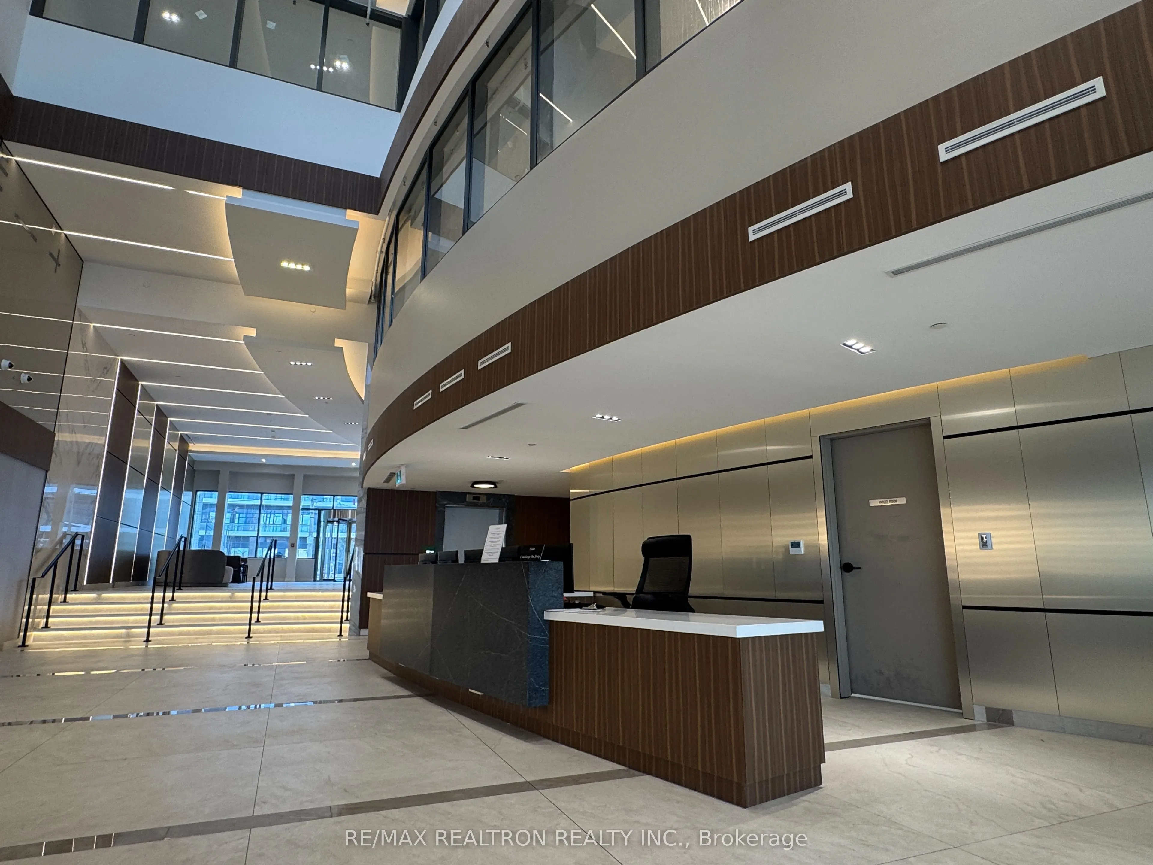 5105 Hurontario Street, #339