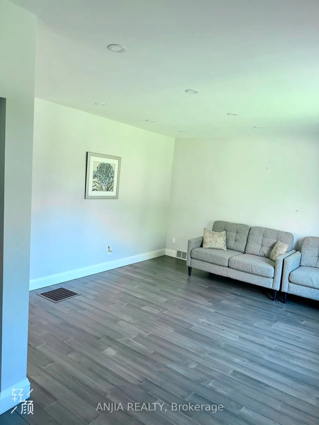 203 Van Dusen Boulevard