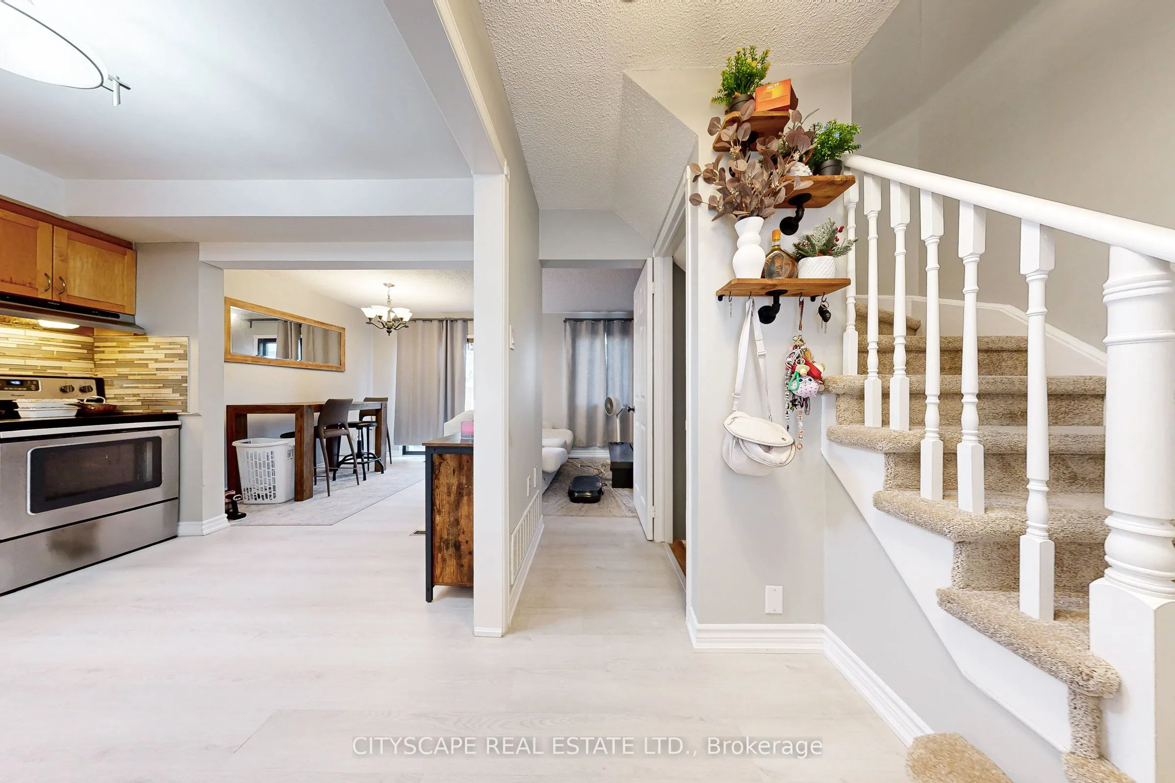 35 Letty Avenue