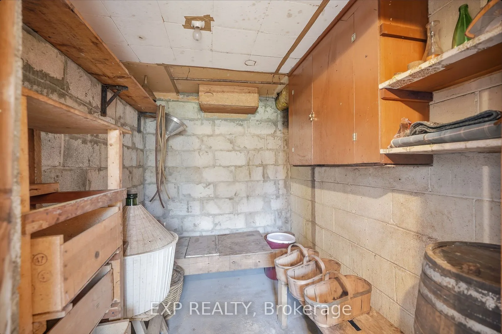 1071 Henley Road
