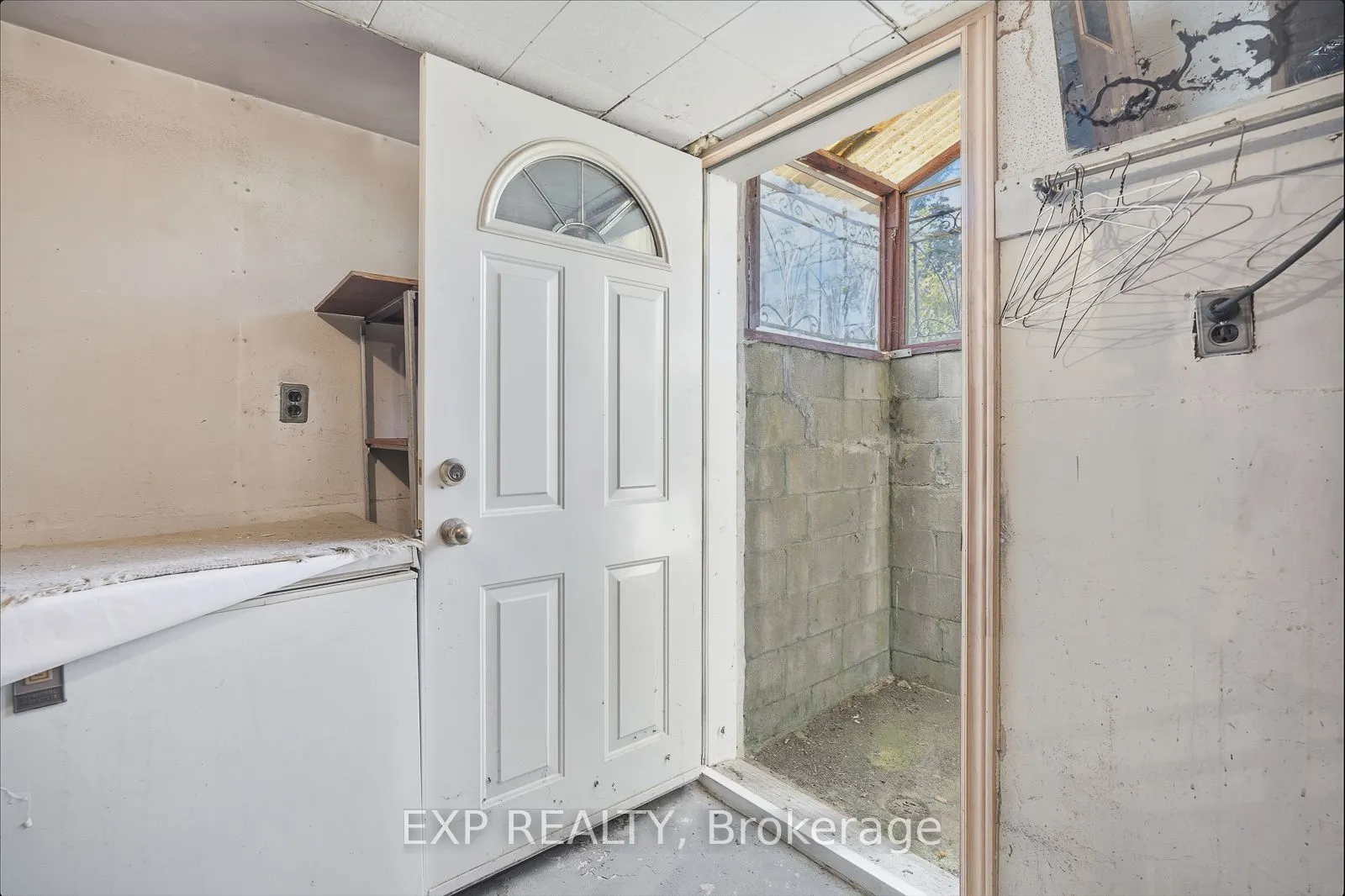 1071 Henley Road