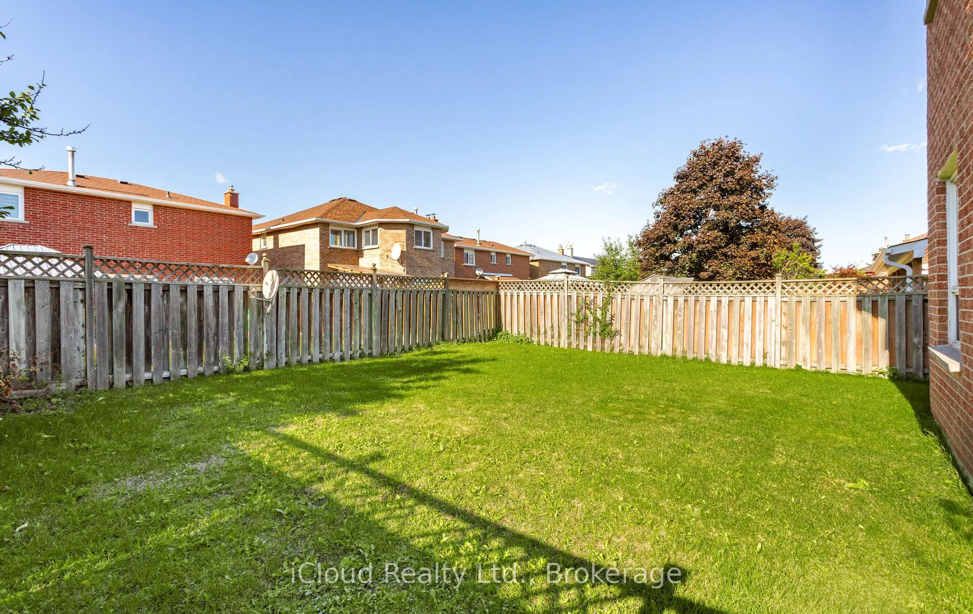 73 Blackmere Circle