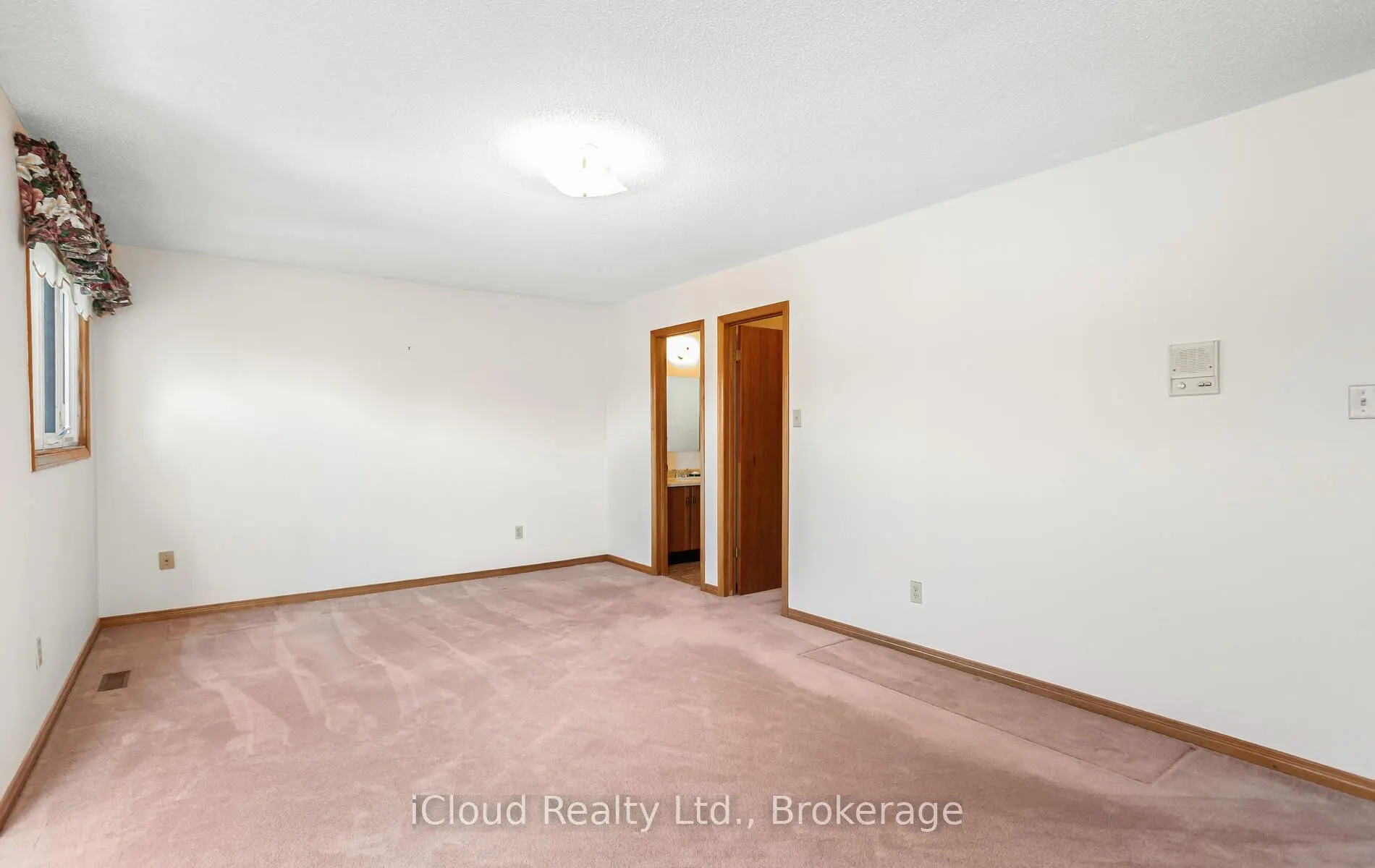 73 Blackmere Circle
