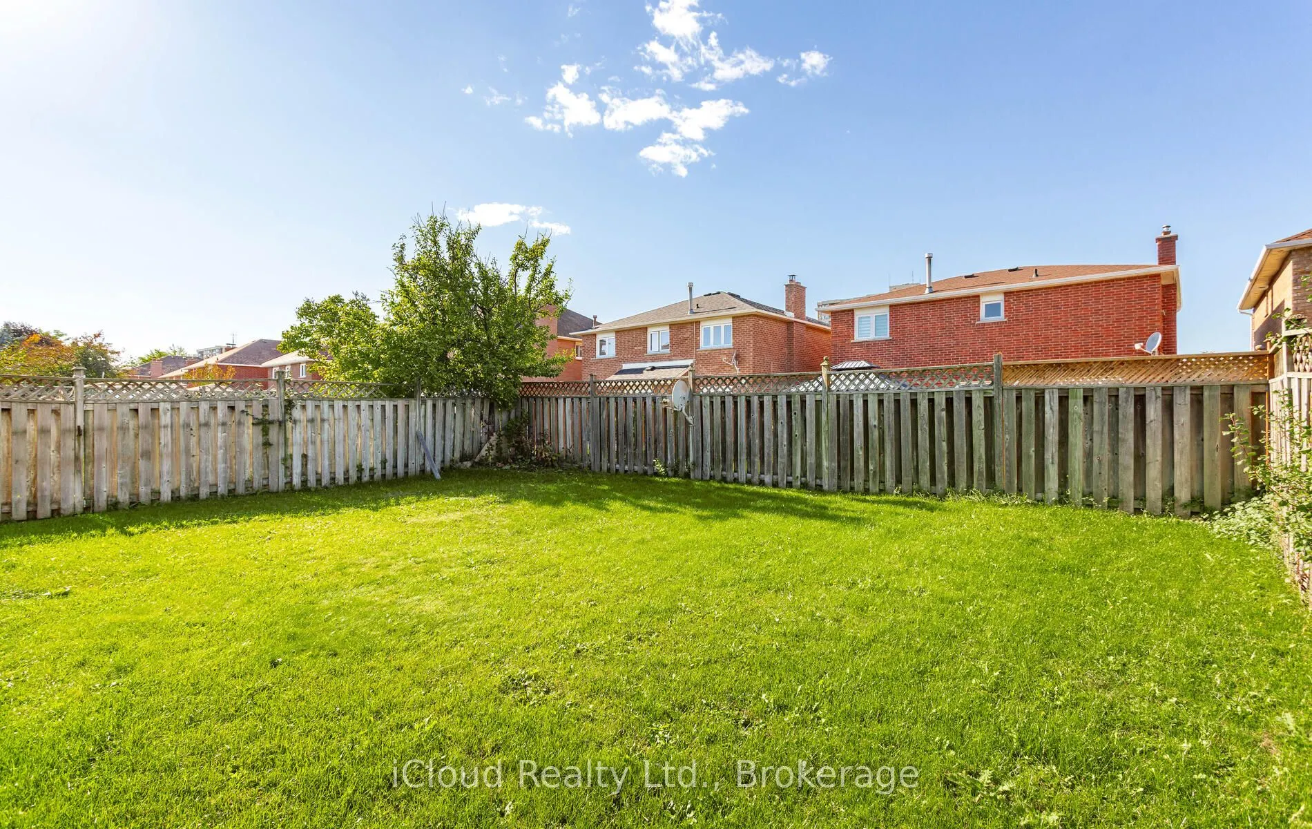 73 Blackmere Circle