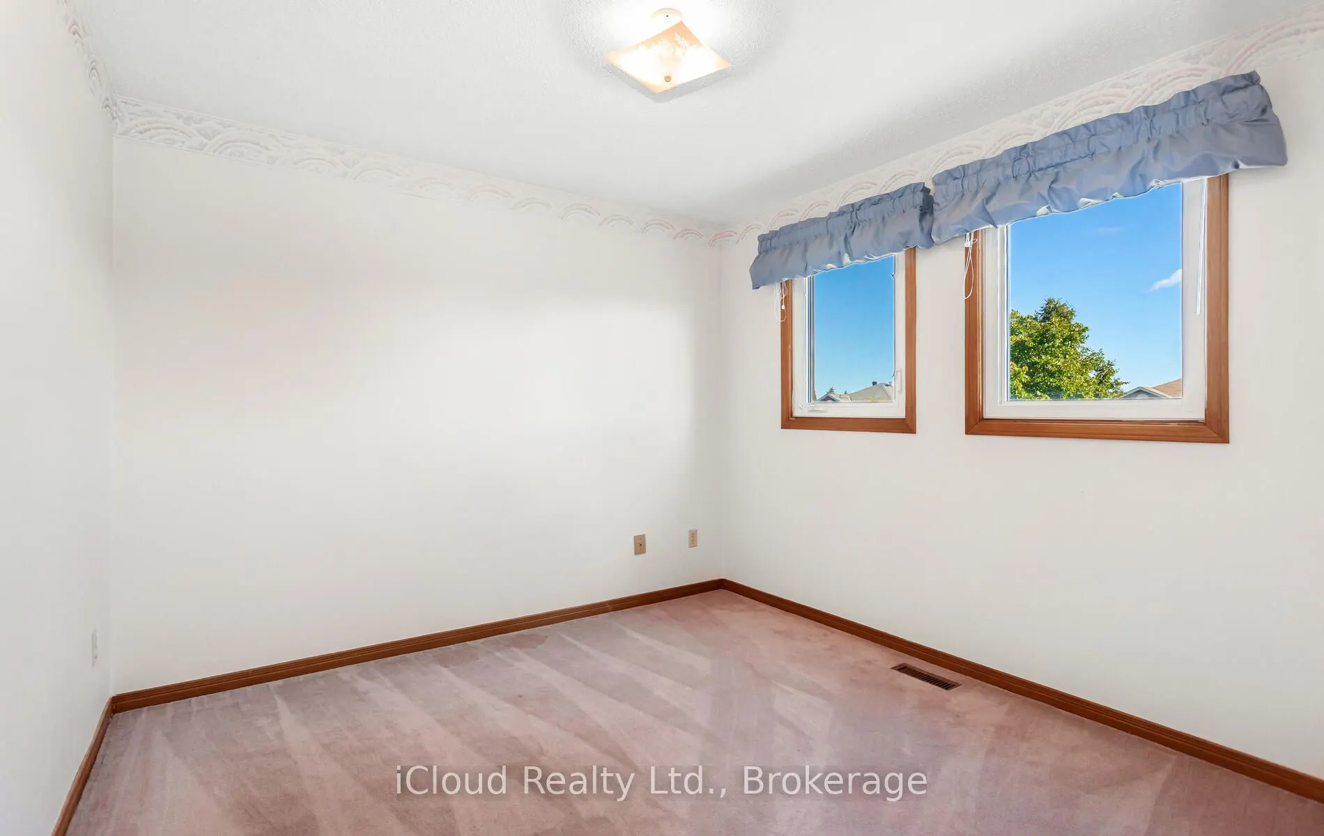 73 Blackmere Circle