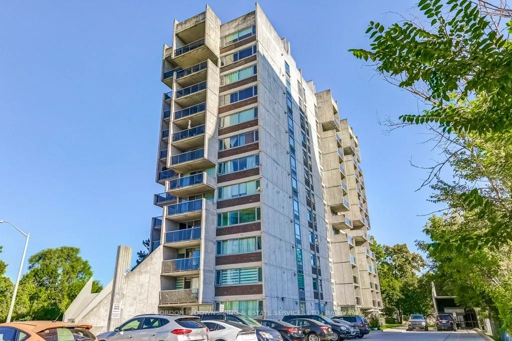 20 Speers Road, #401