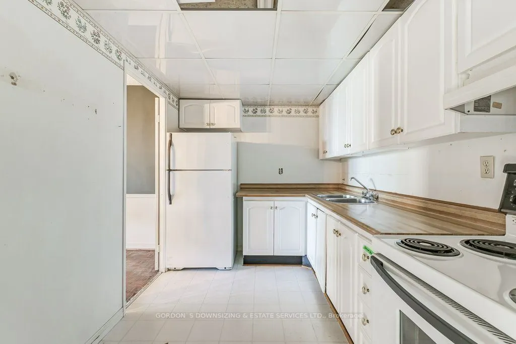 20 Speers Road, #401