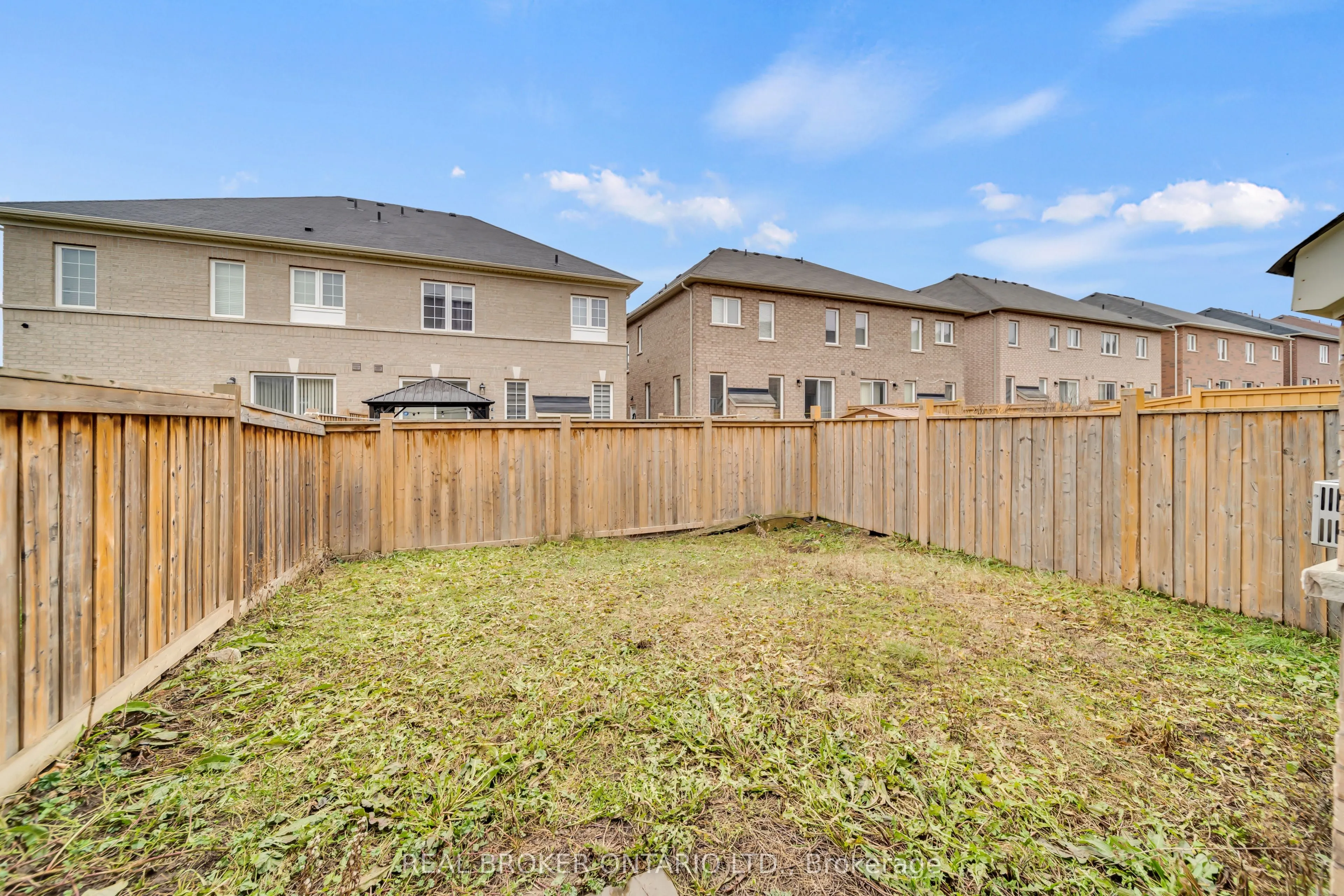 81 Vezna Crescent