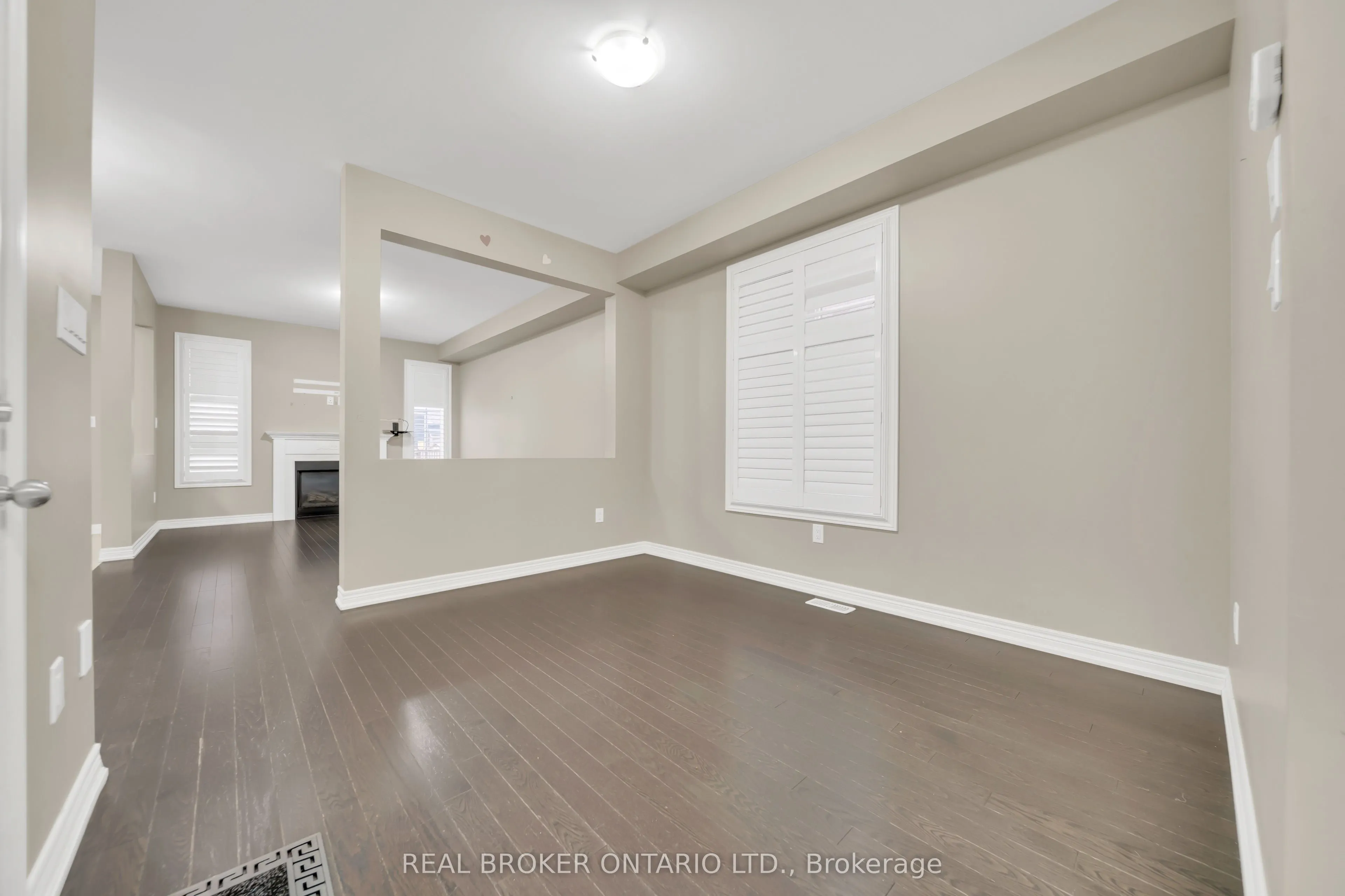 81 Vezna Crescent