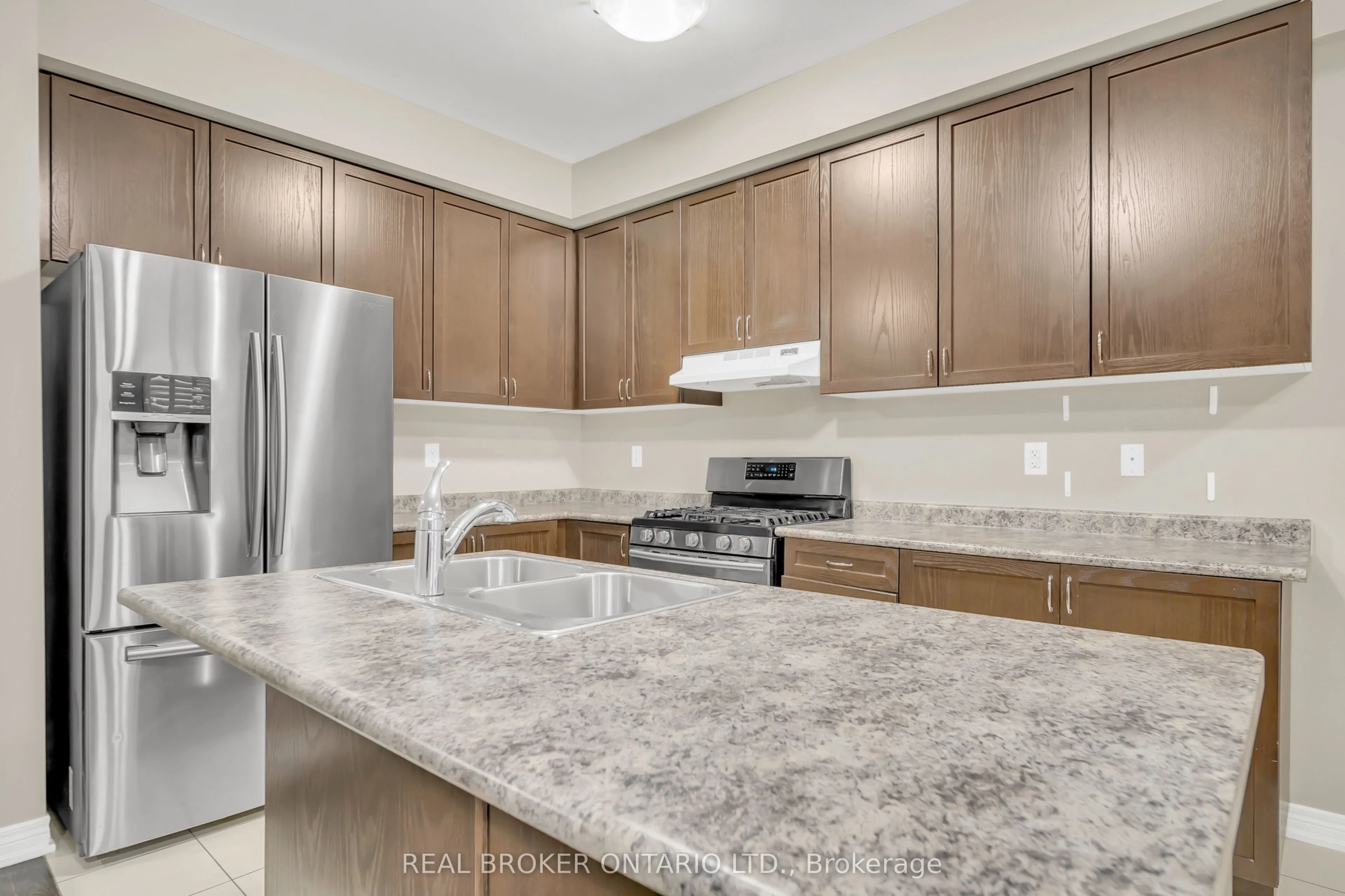 81 Vezna Crescent