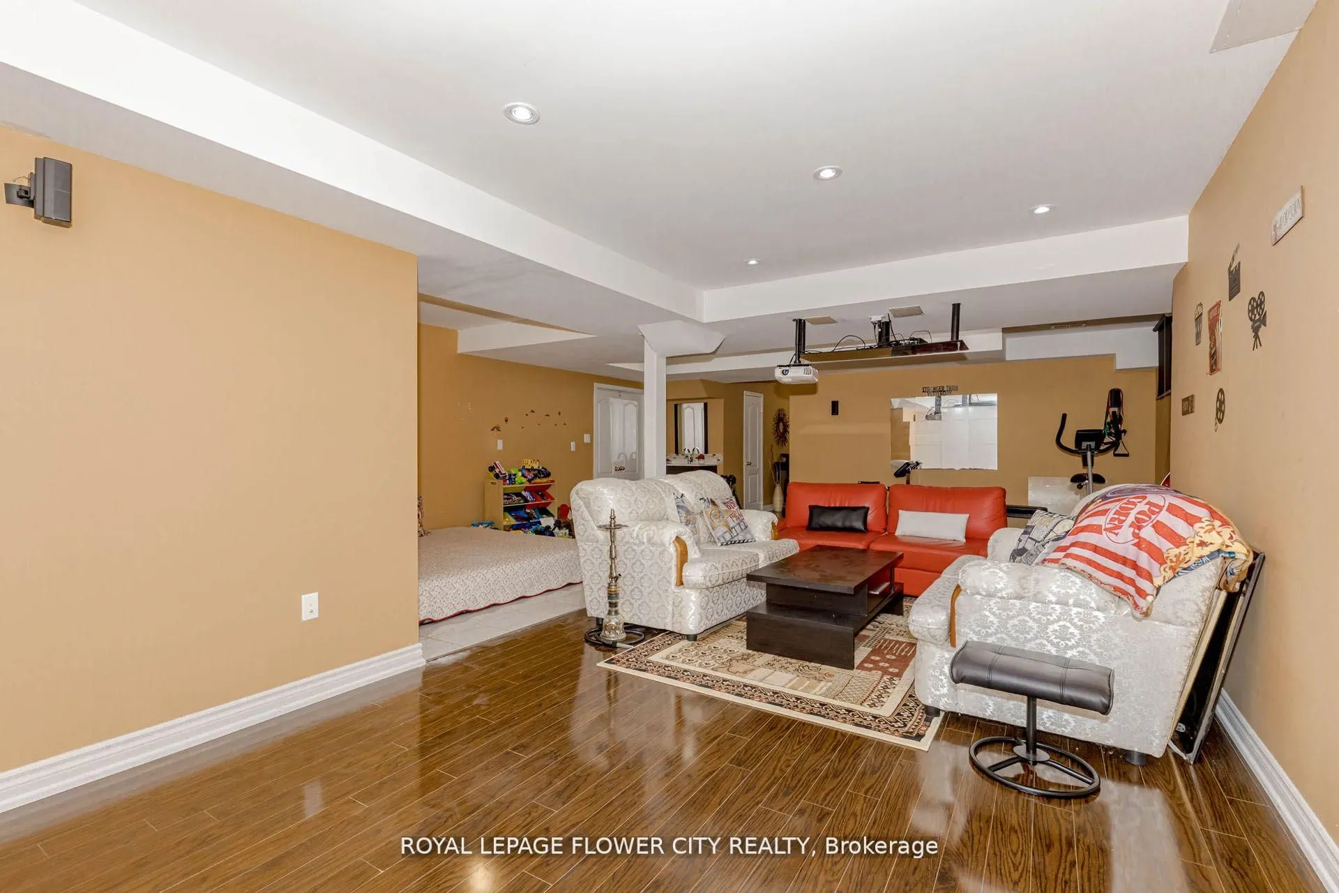 11 Vintonridge Drive