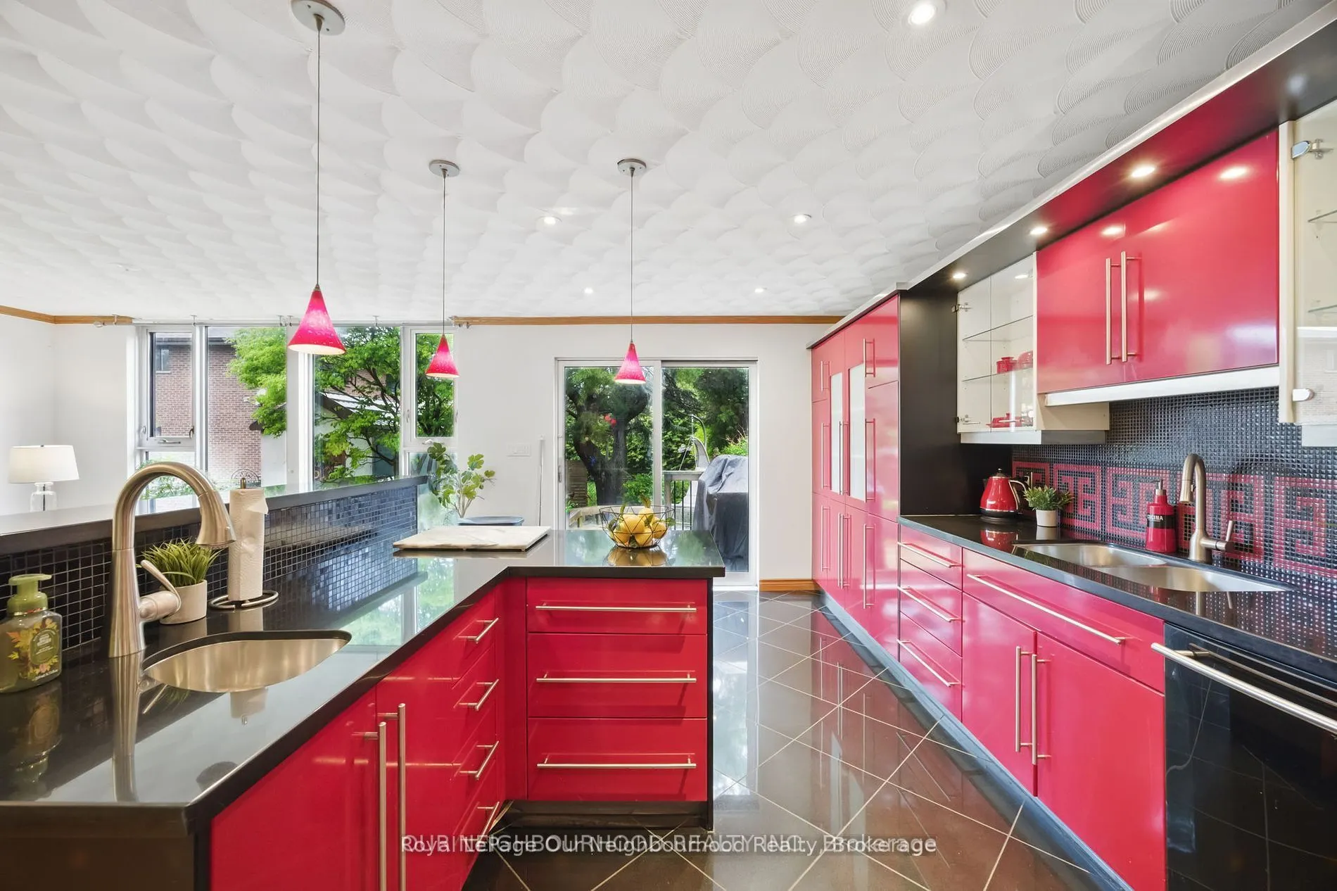 6 Enfield Avenue