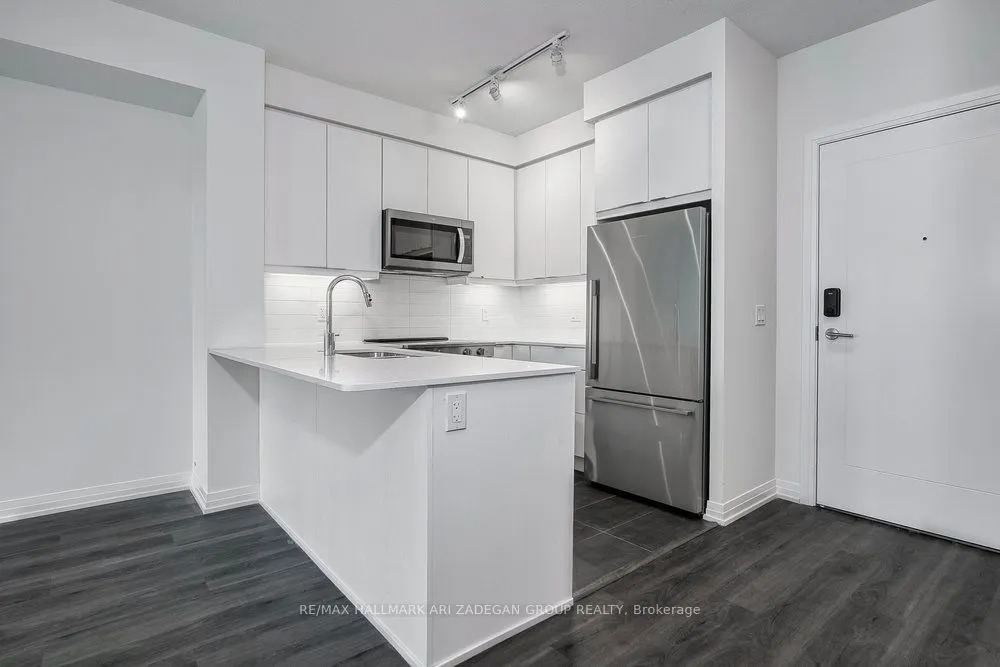 15 Watergarden Drive, #507