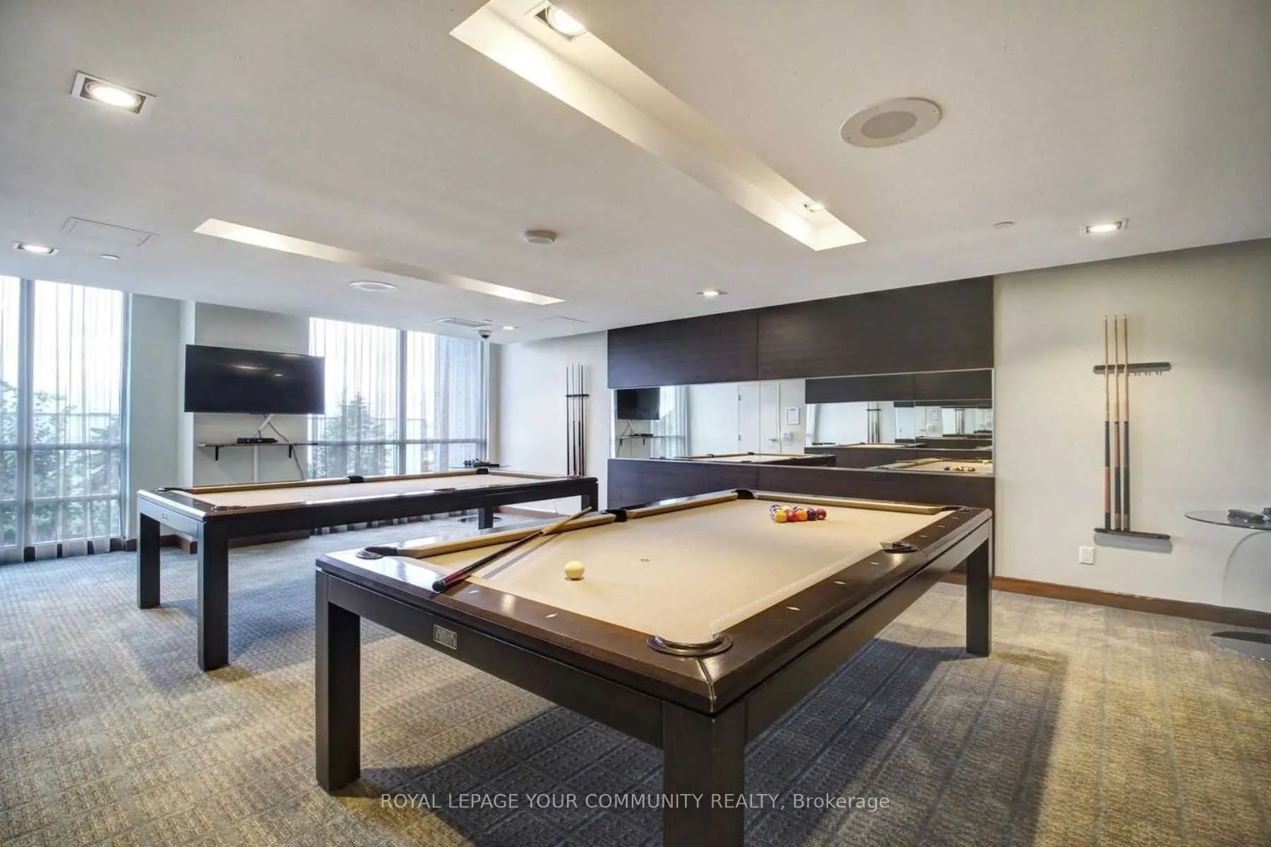215 Sherway Gardens Road, #306