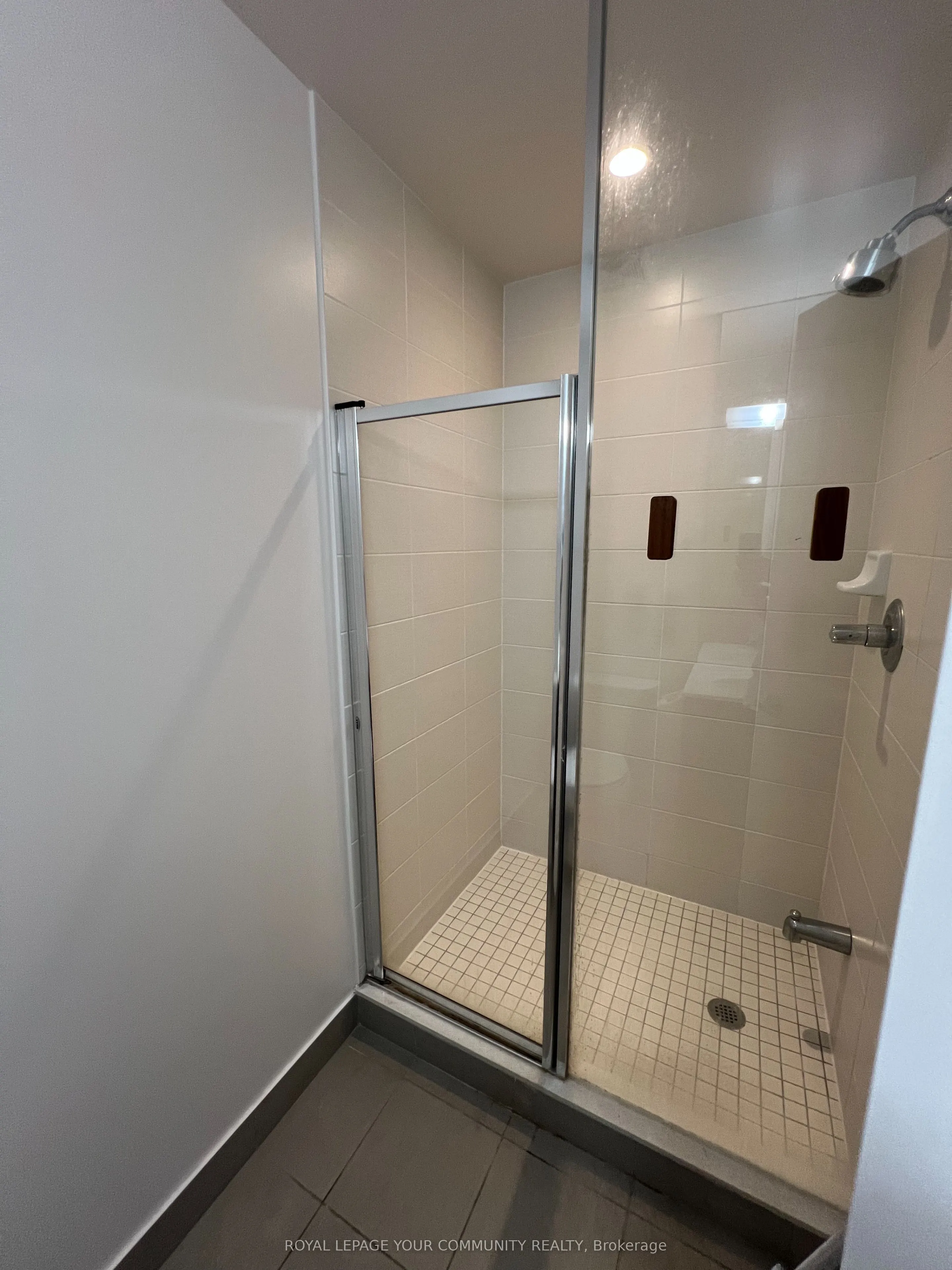 215 Sherway Gardens Road, #306