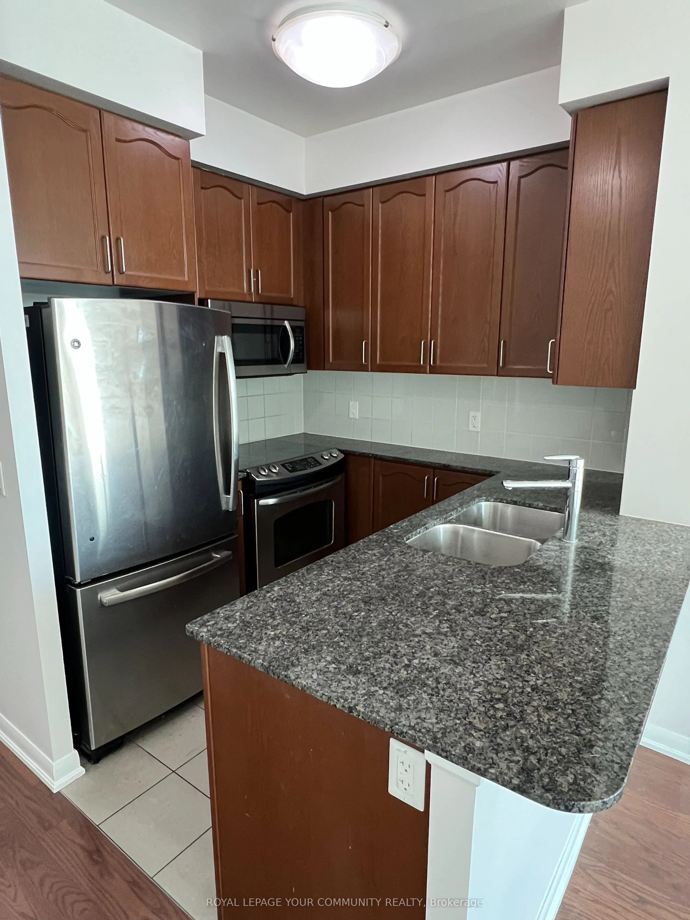 215 Sherway Gardens Road, #306