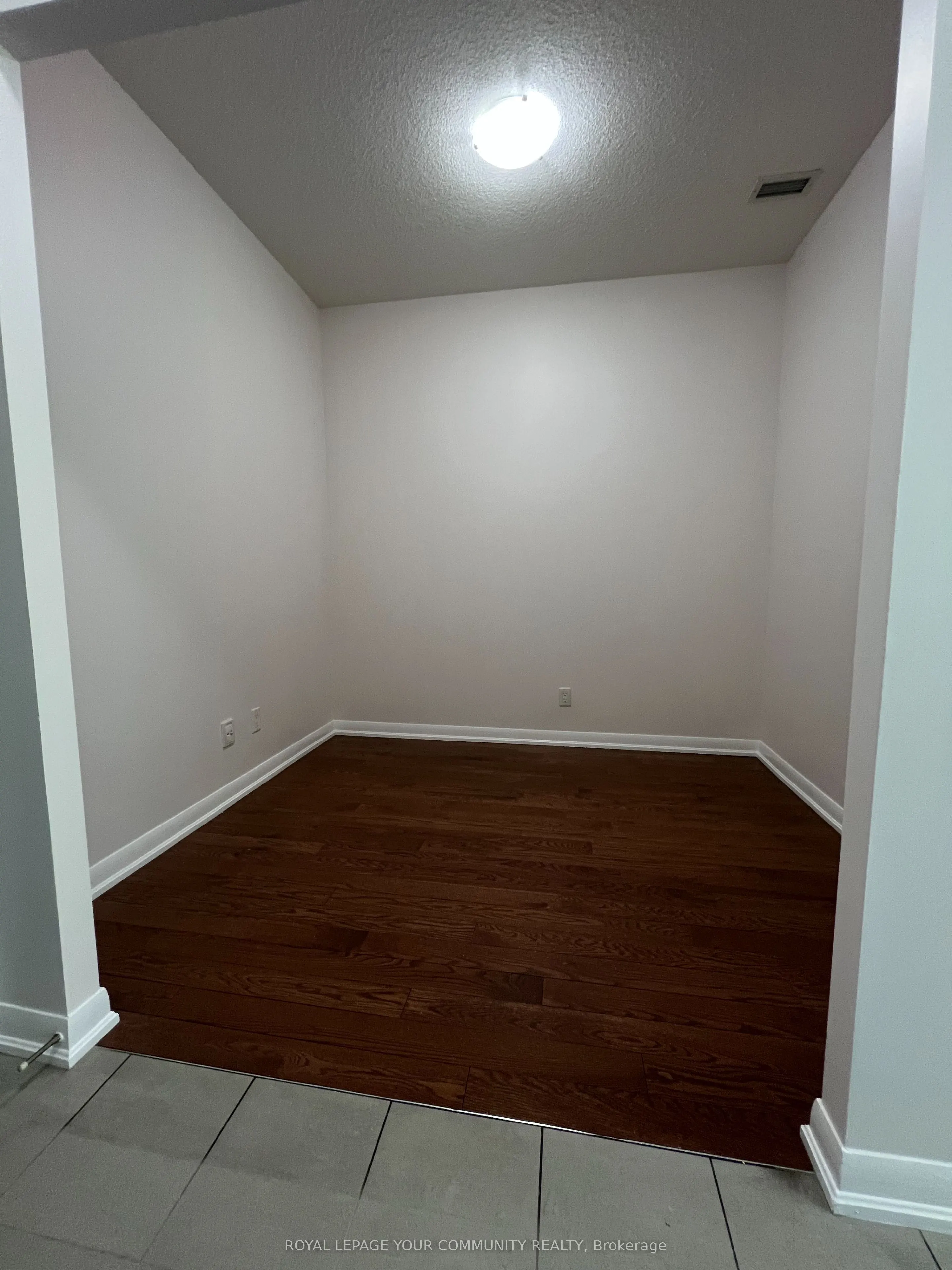 215 Sherway Gardens Road, #306