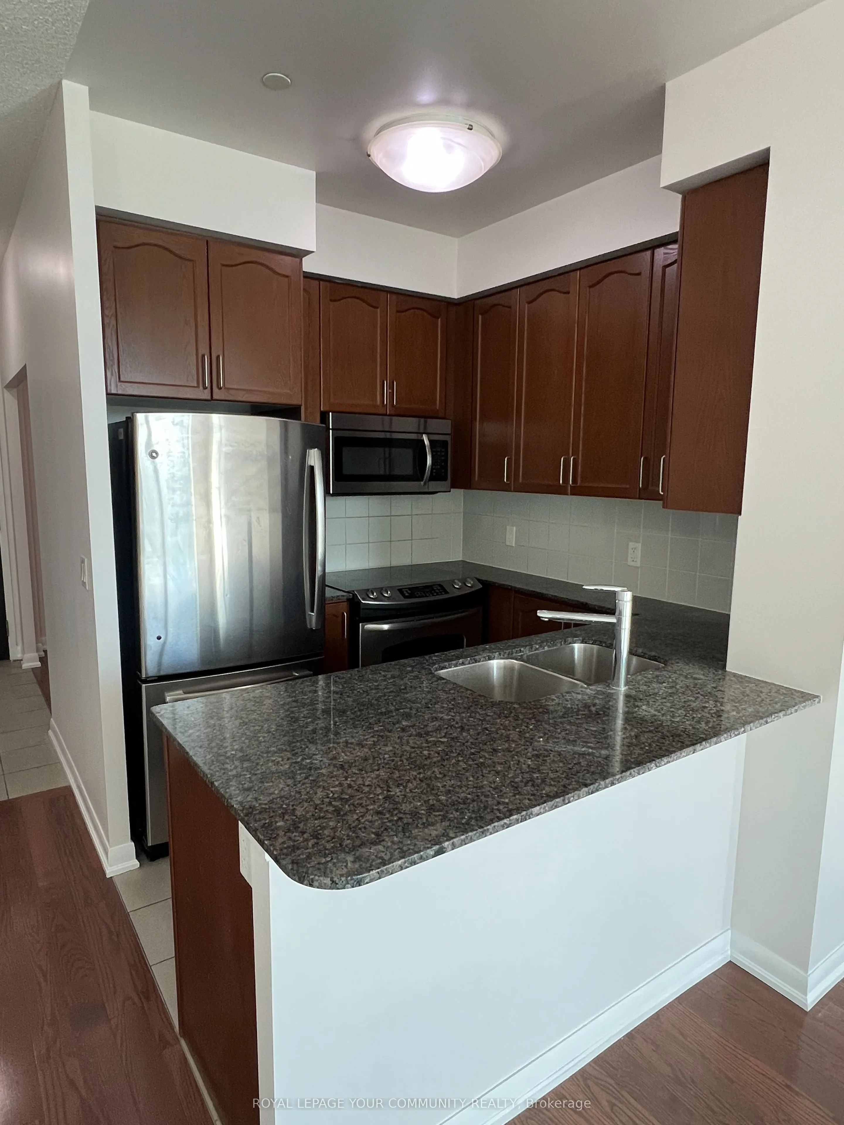 215 Sherway Gardens Road, #306