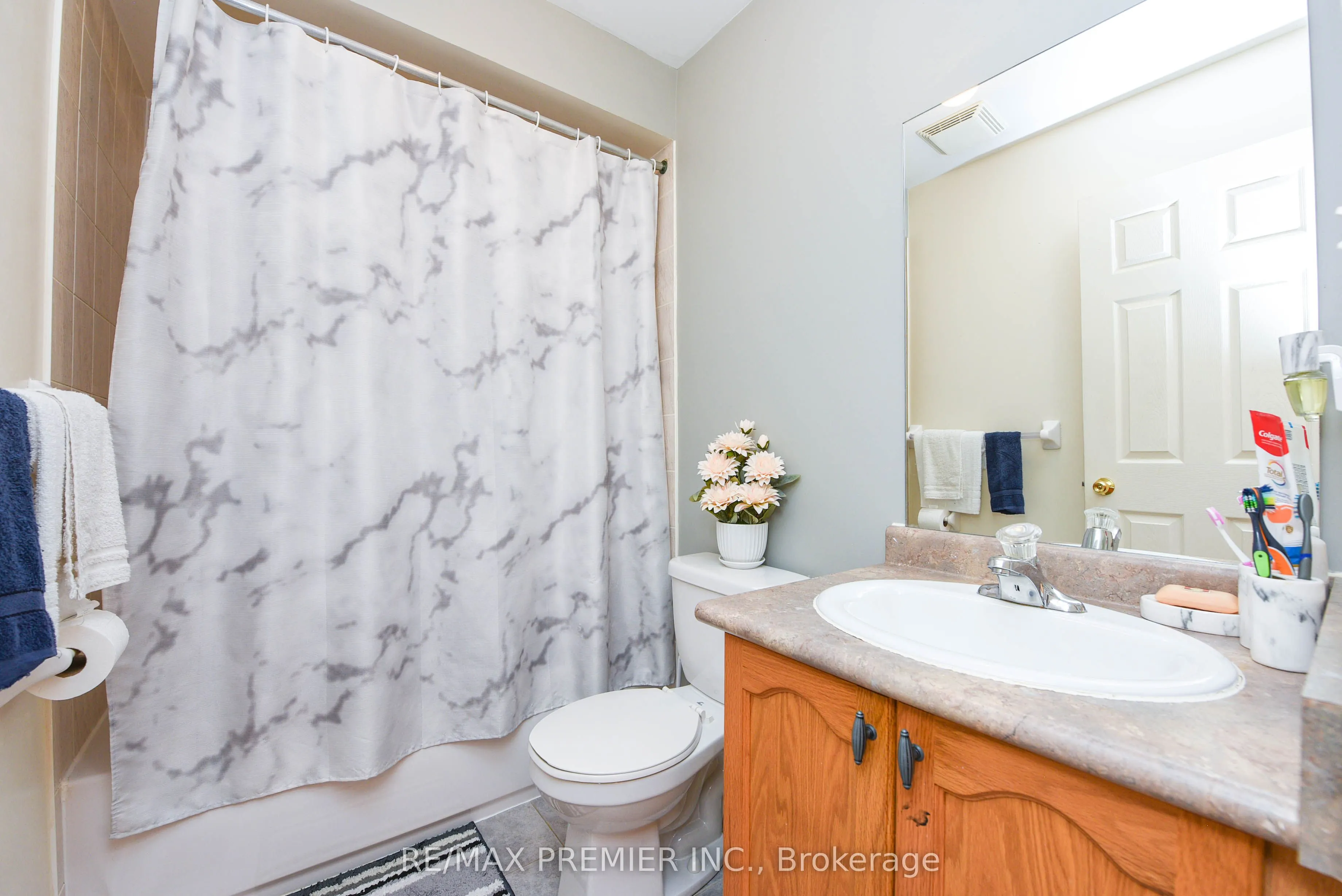 163 Torbarrie Road