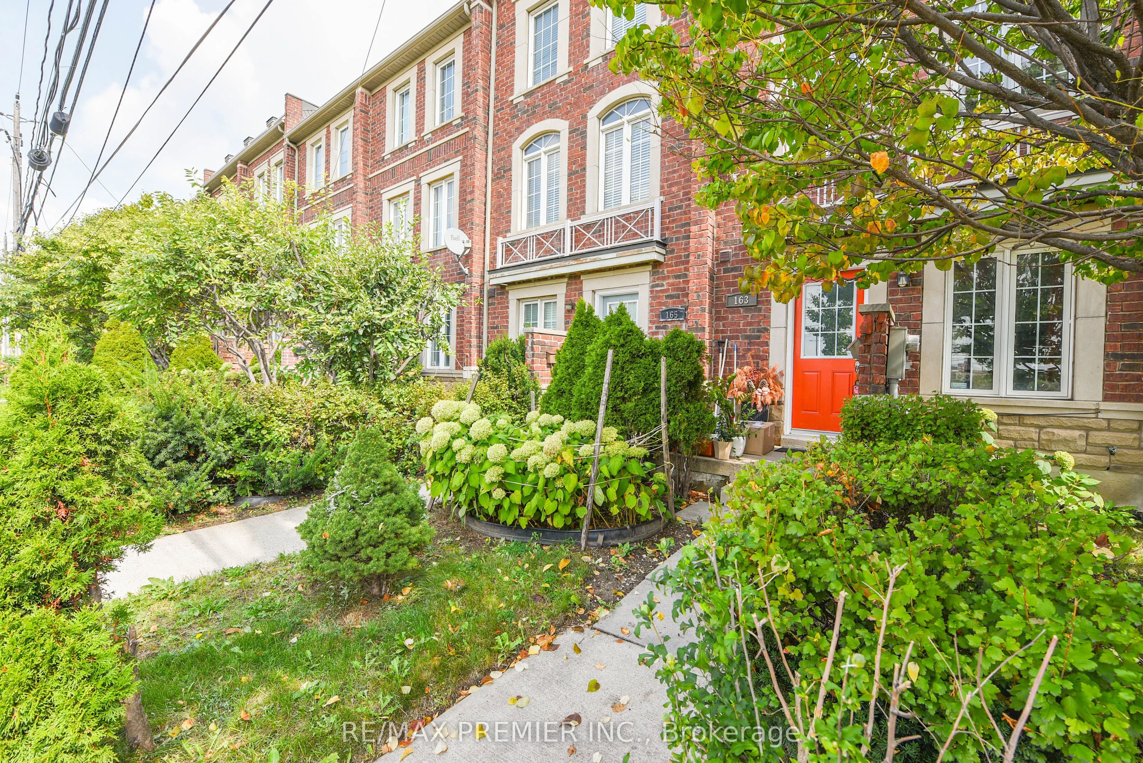 163 Torbarrie Road