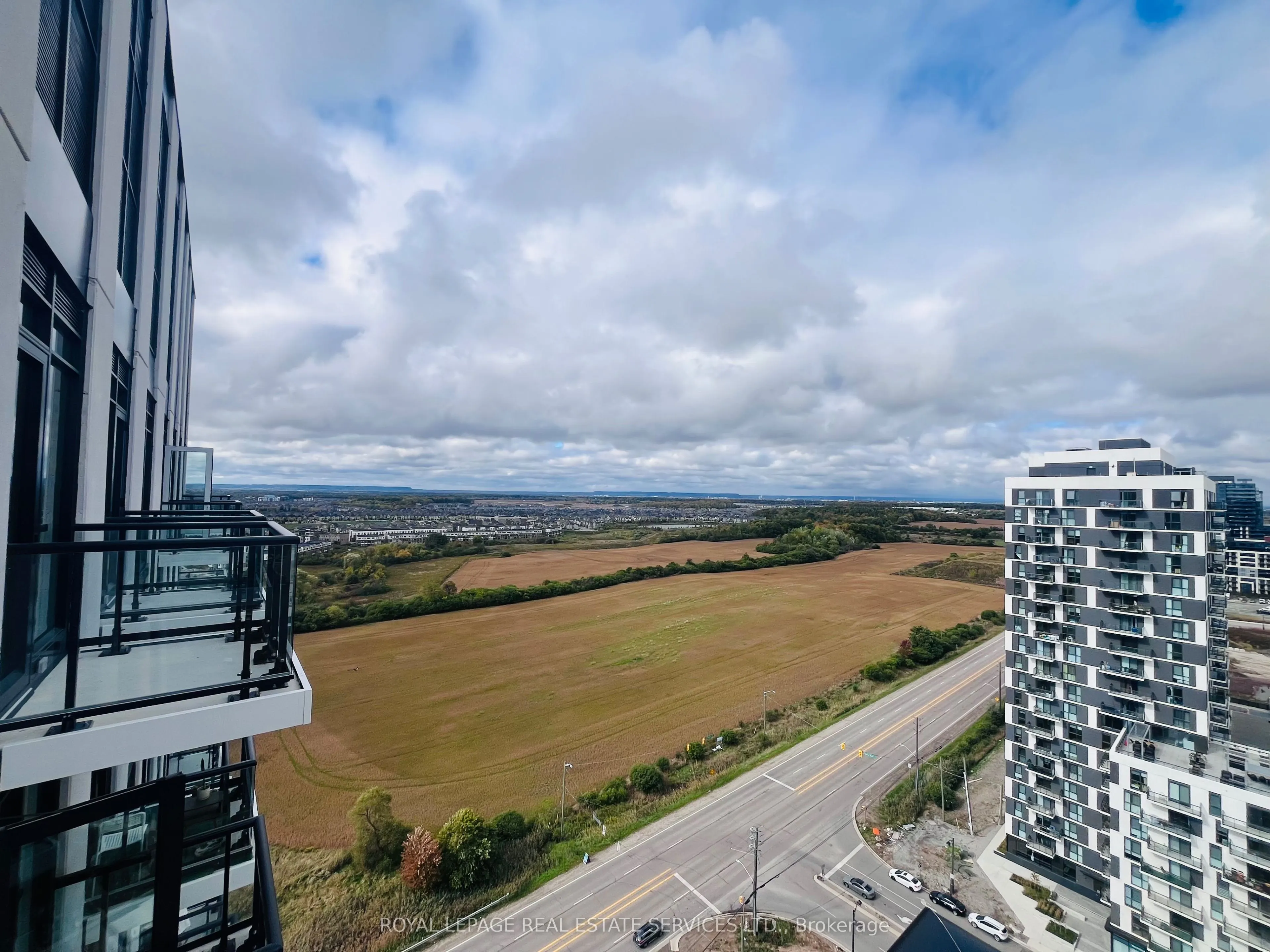 3079 Trafalgar Road, #2007