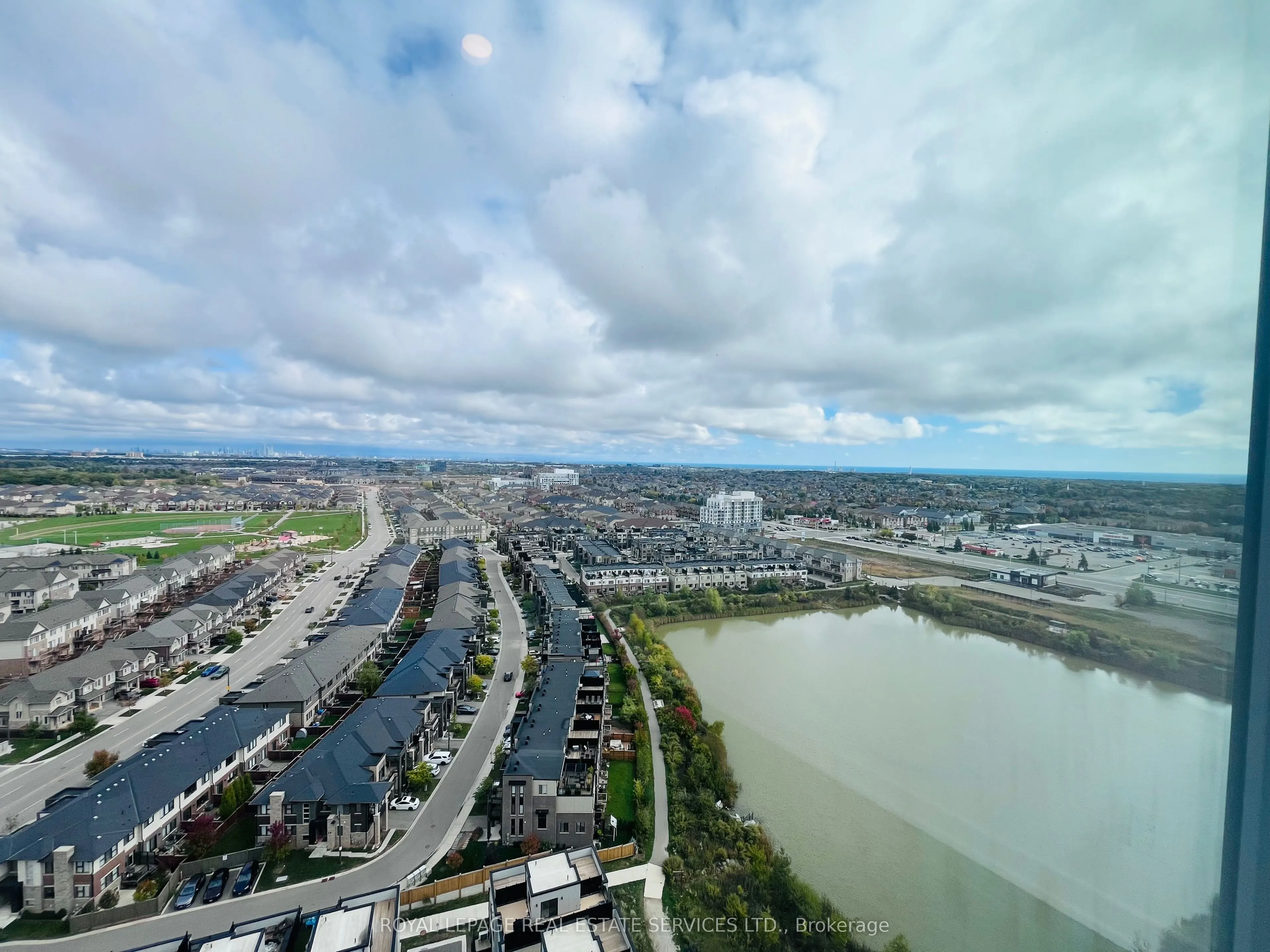 3079 Trafalgar Road, #2007