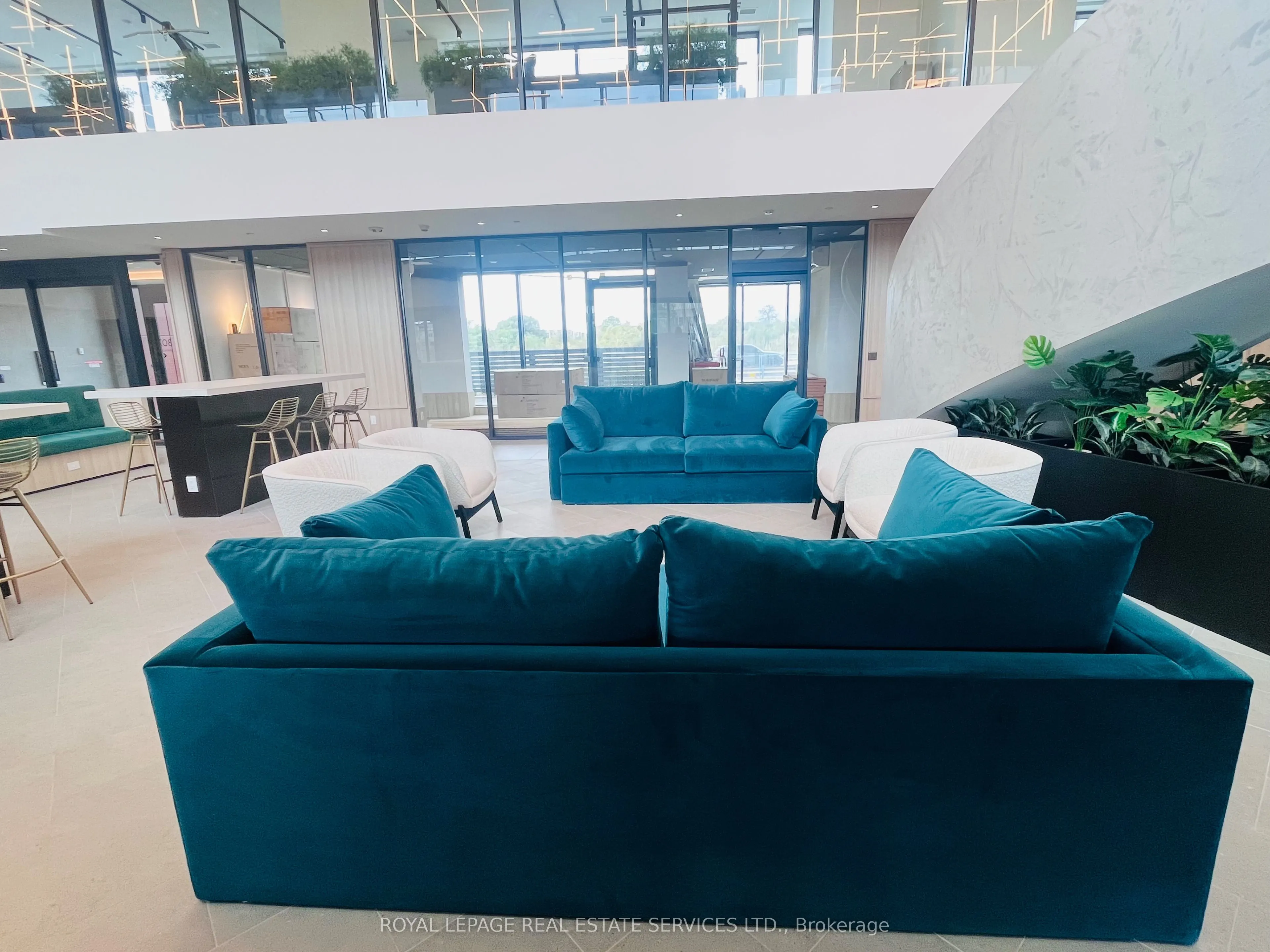 3079 Trafalgar Road, #2007