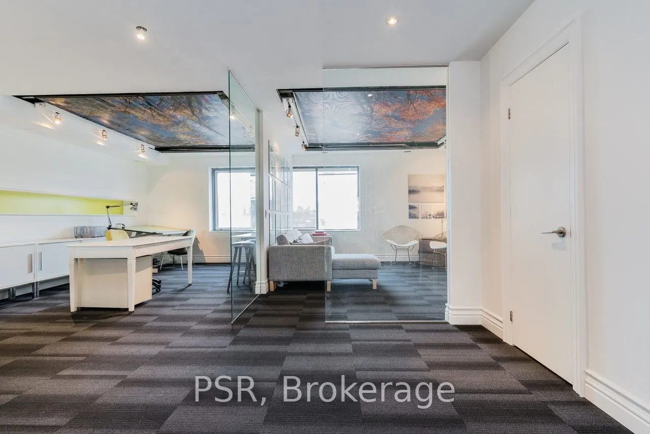300 New Toronto Street, #15