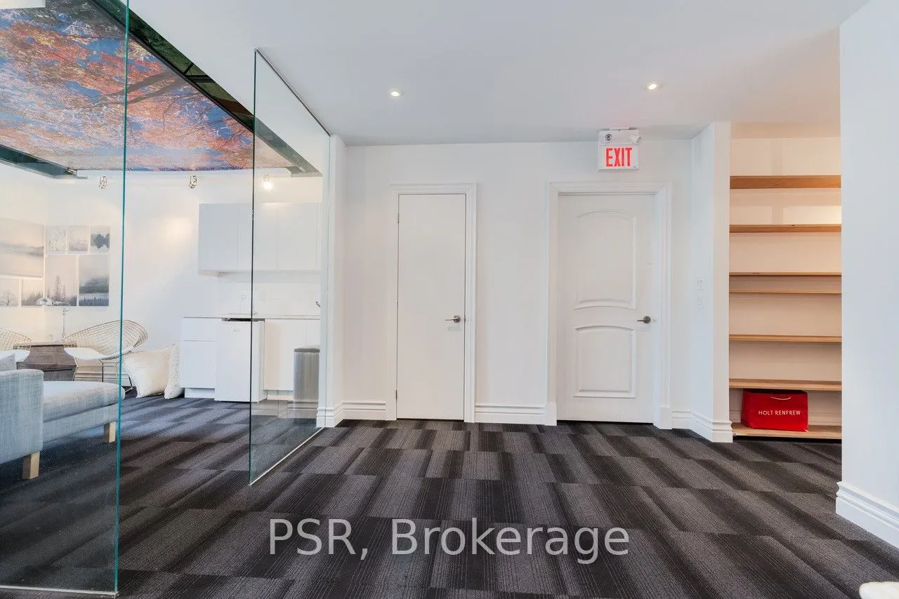 300 New Toronto Street, #15