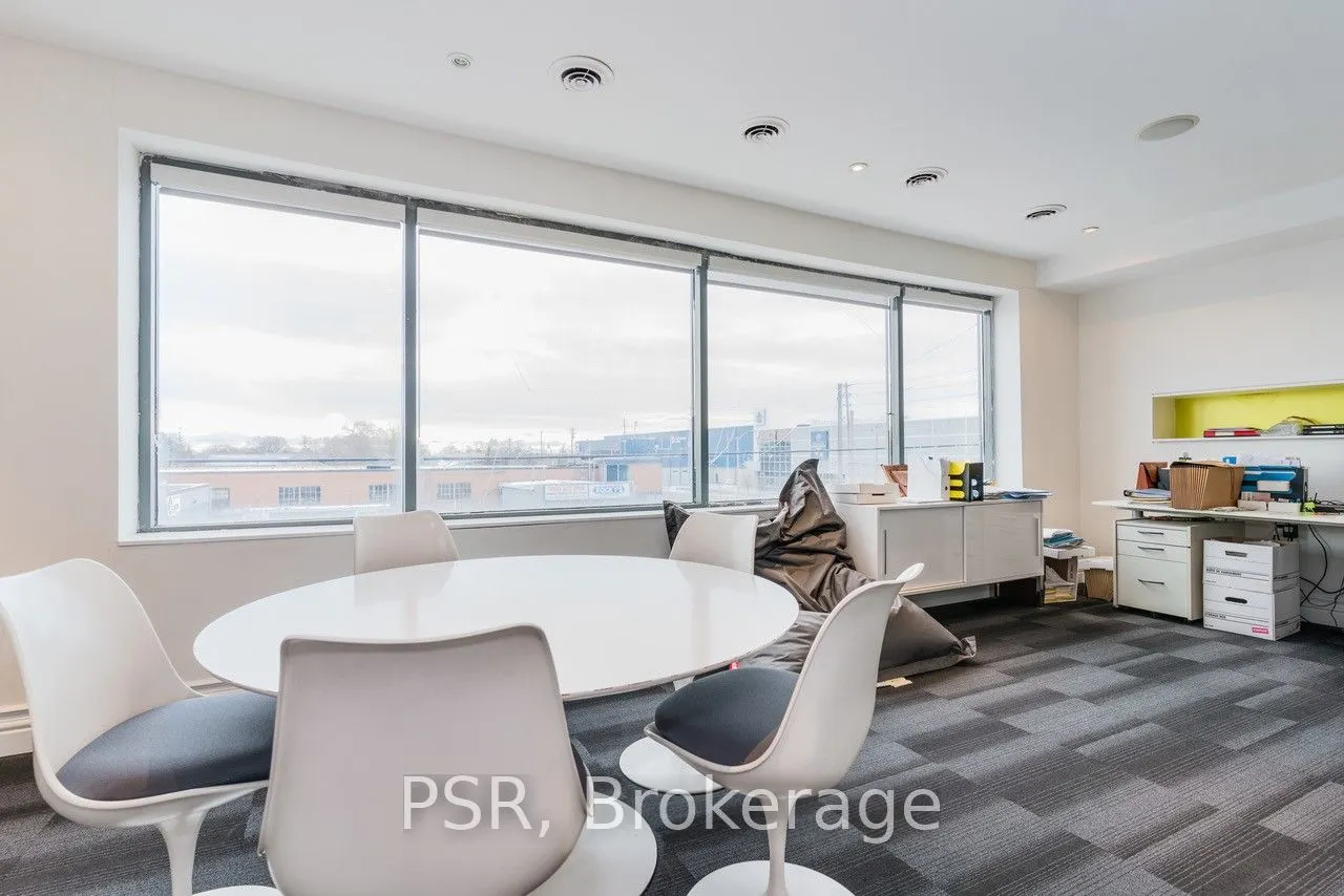 300 New Toronto Street, #15