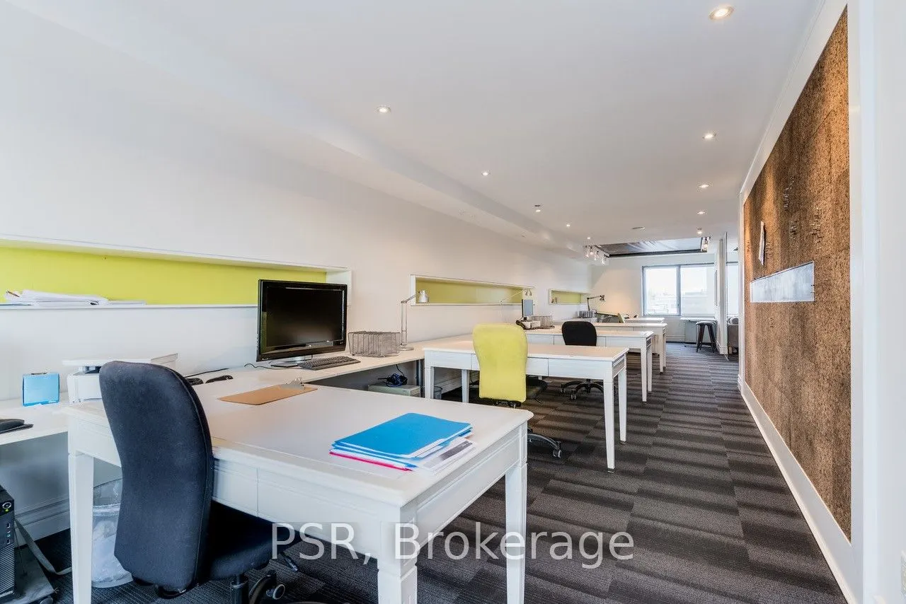 300 New Toronto Street, #15