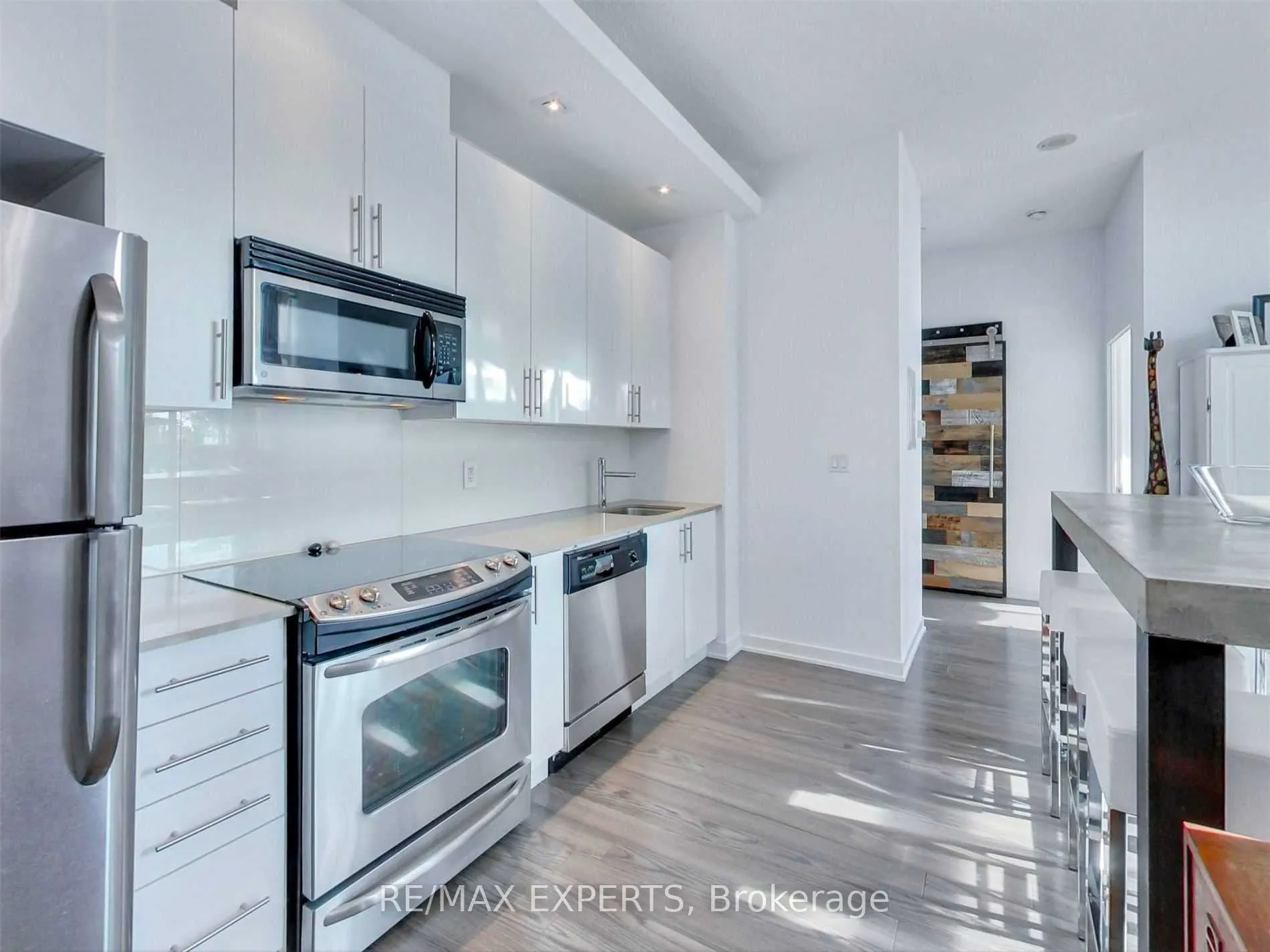 165 Legion Road, #T1
