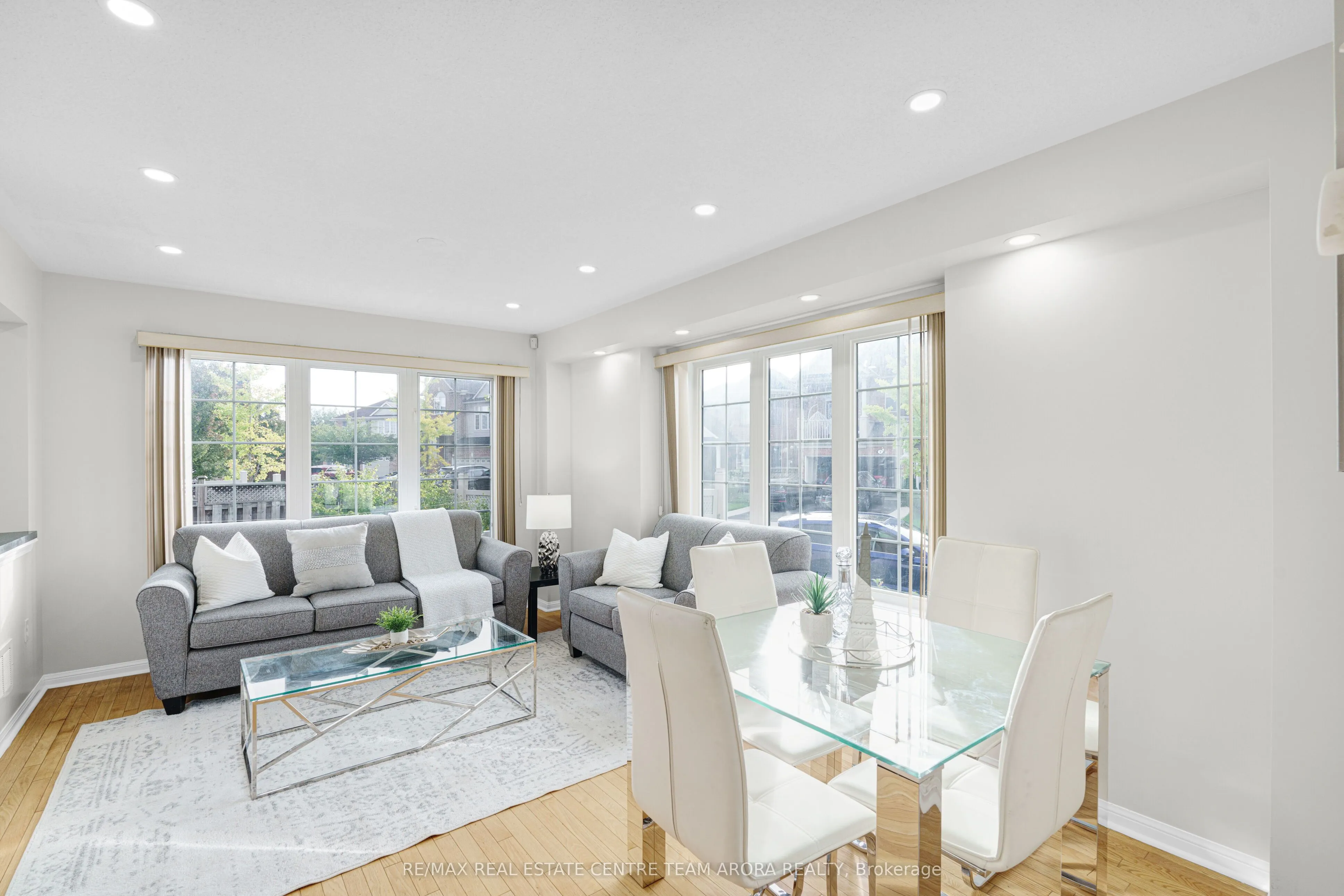 4 Dalia Street