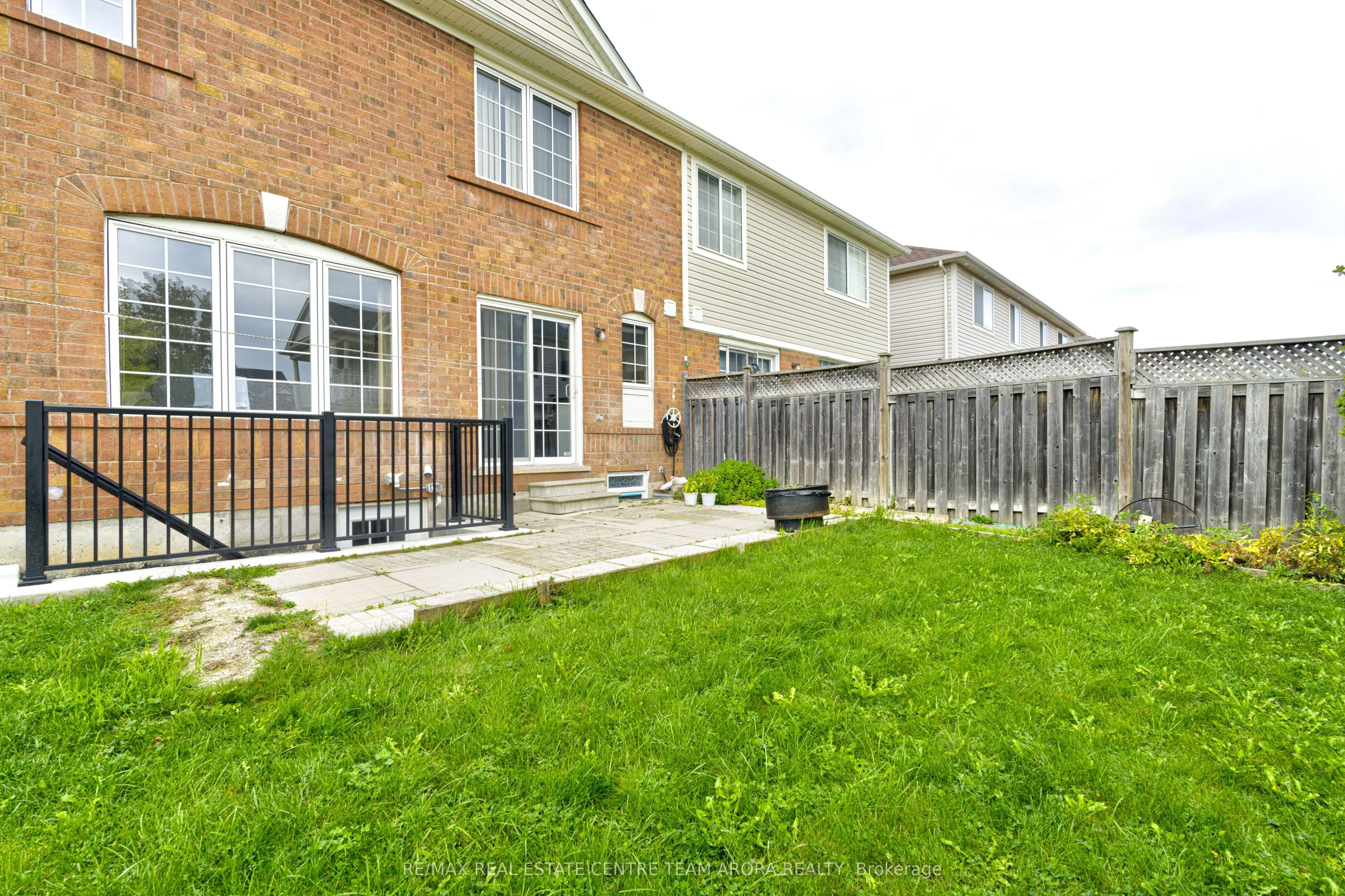 4 Dalia Street