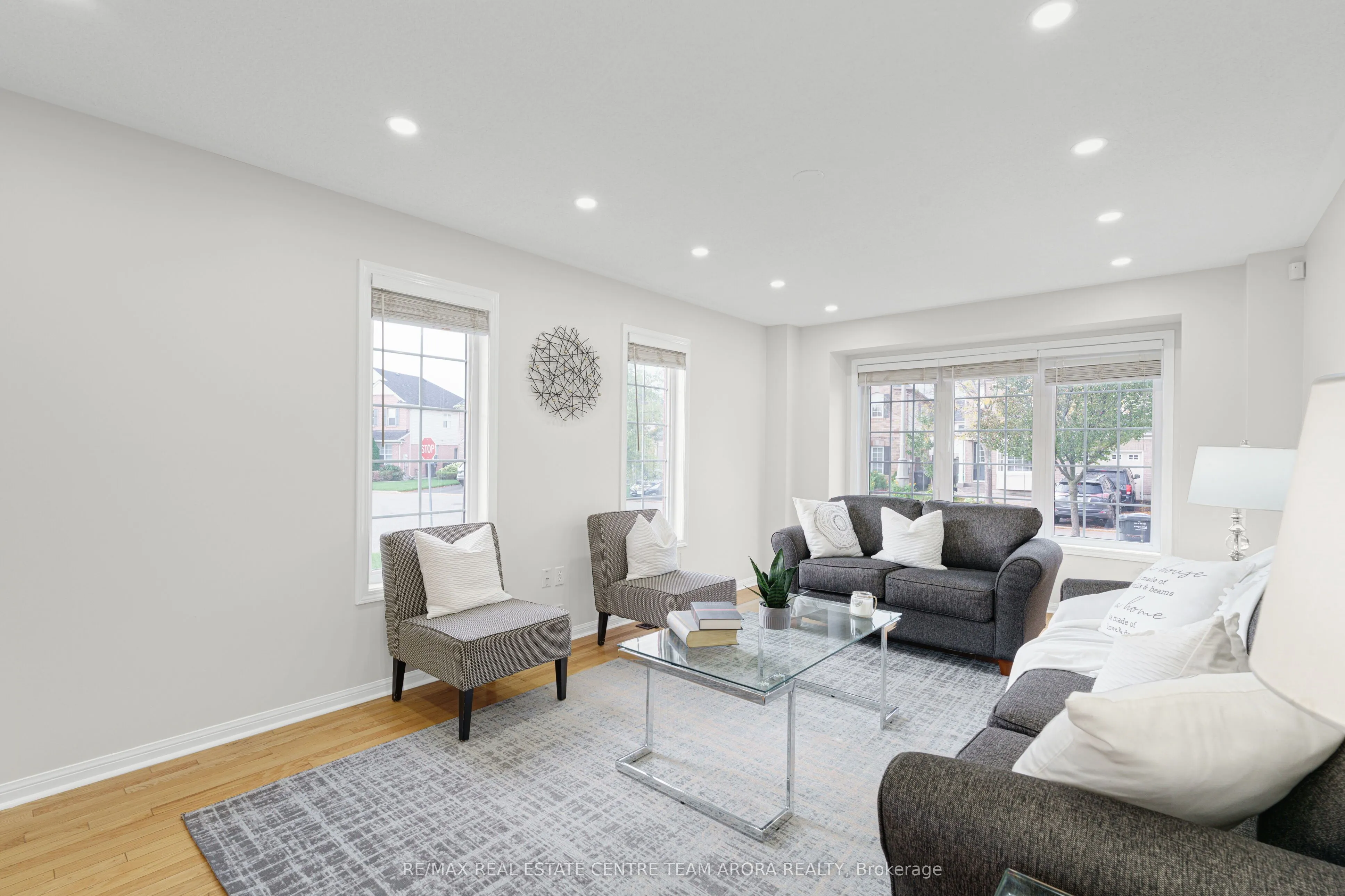 4 Dalia Street