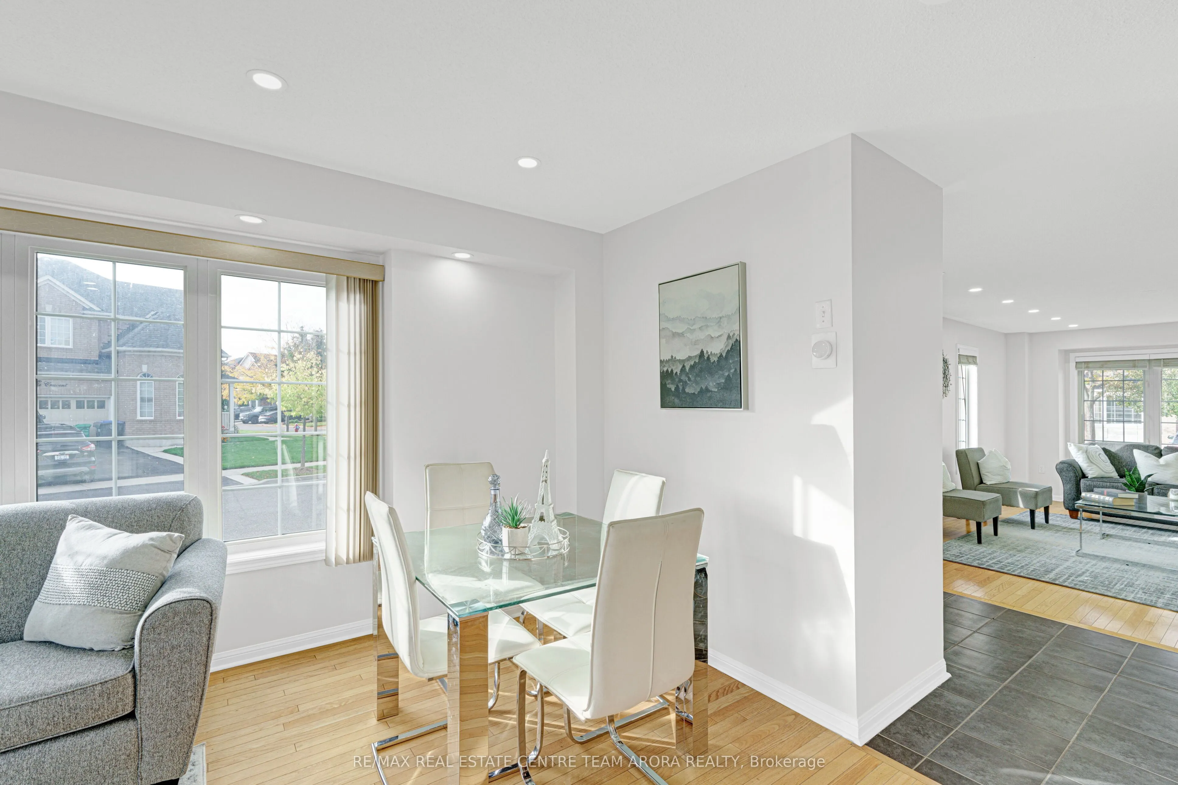 4 Dalia Street