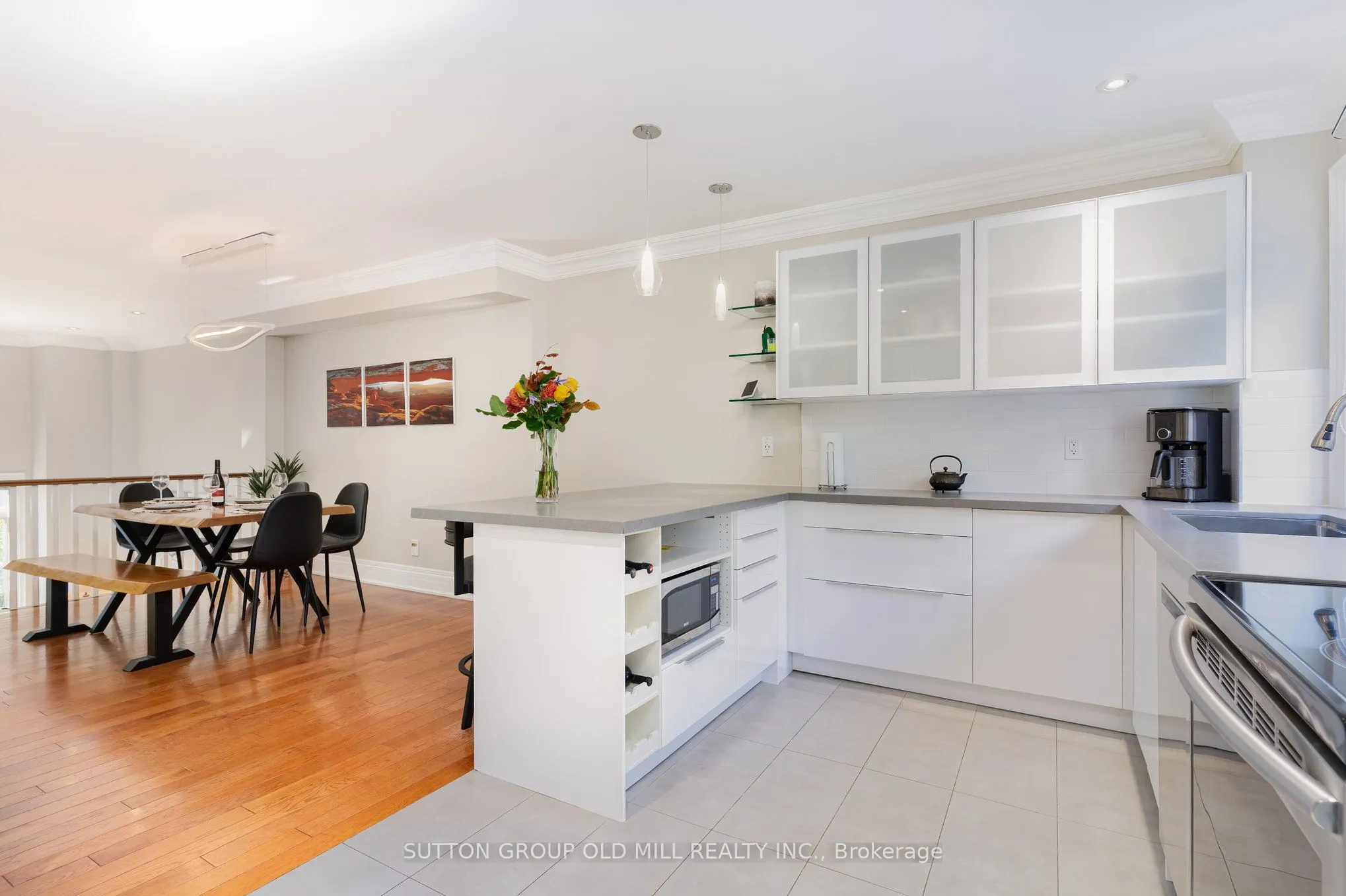 4 Hunter Avenue
