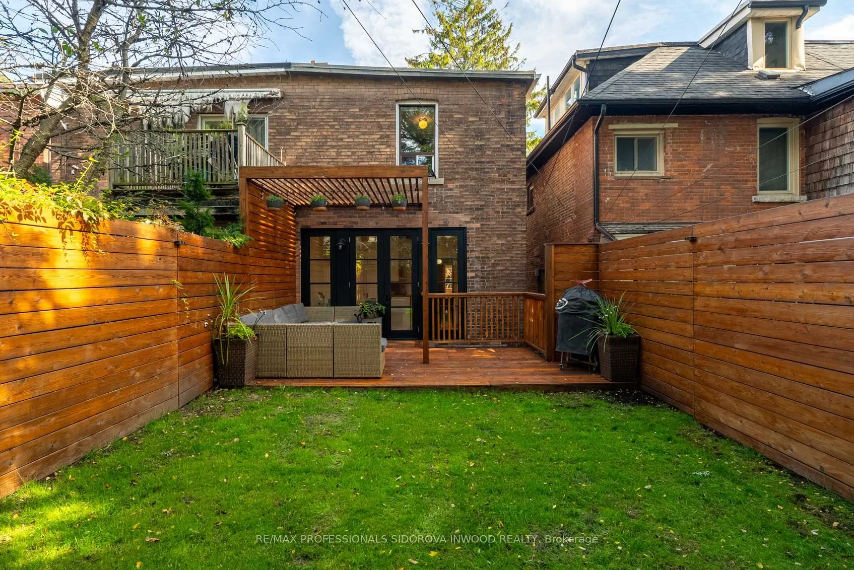 42 Indian Road