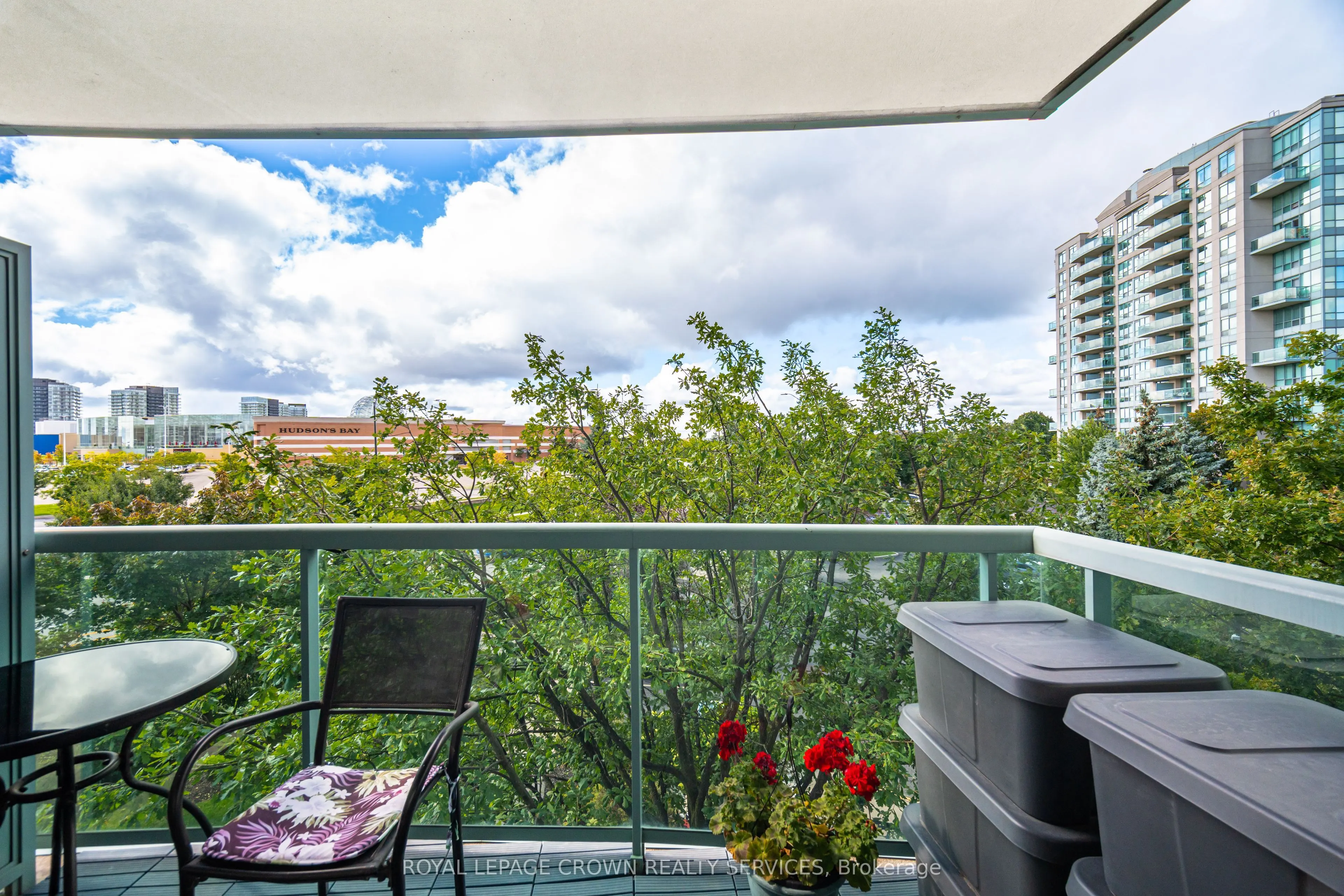 2545 Erin Centre Boulevard, #306
