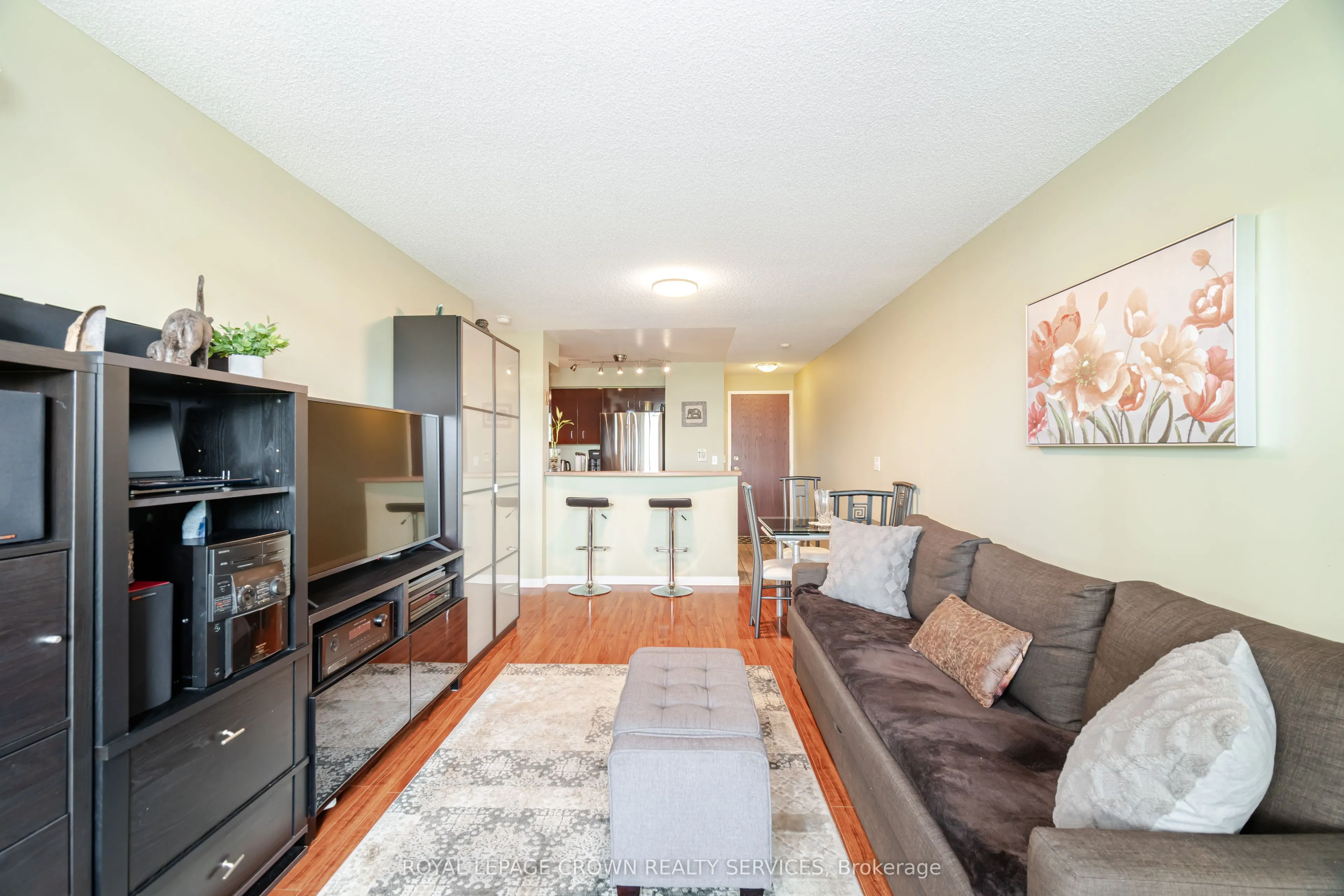 2545 Erin Centre Boulevard, #306