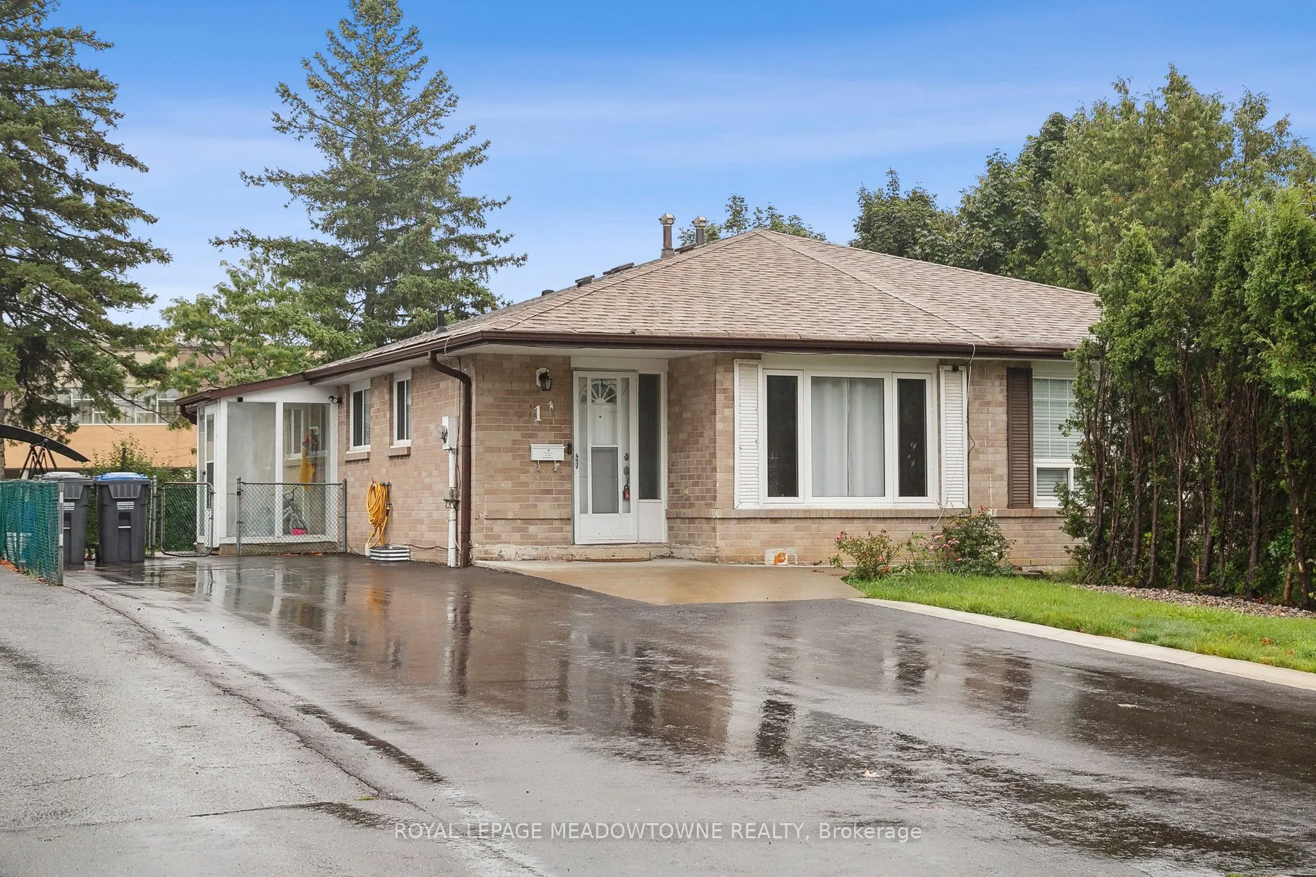 11 Juniper Crescent, #Upper