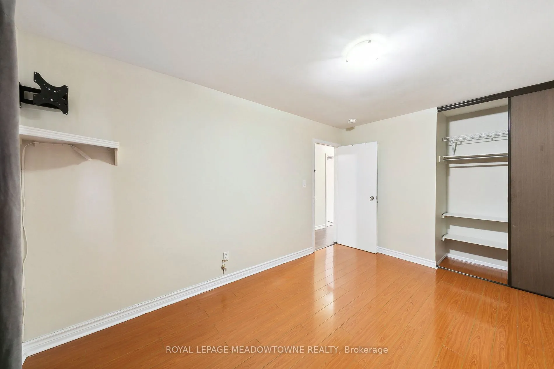 11 Juniper Crescent, #Upper