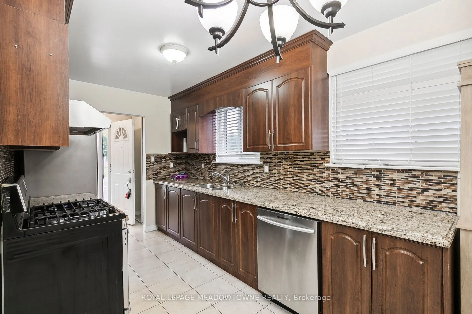 11 Juniper Crescent, #Upper