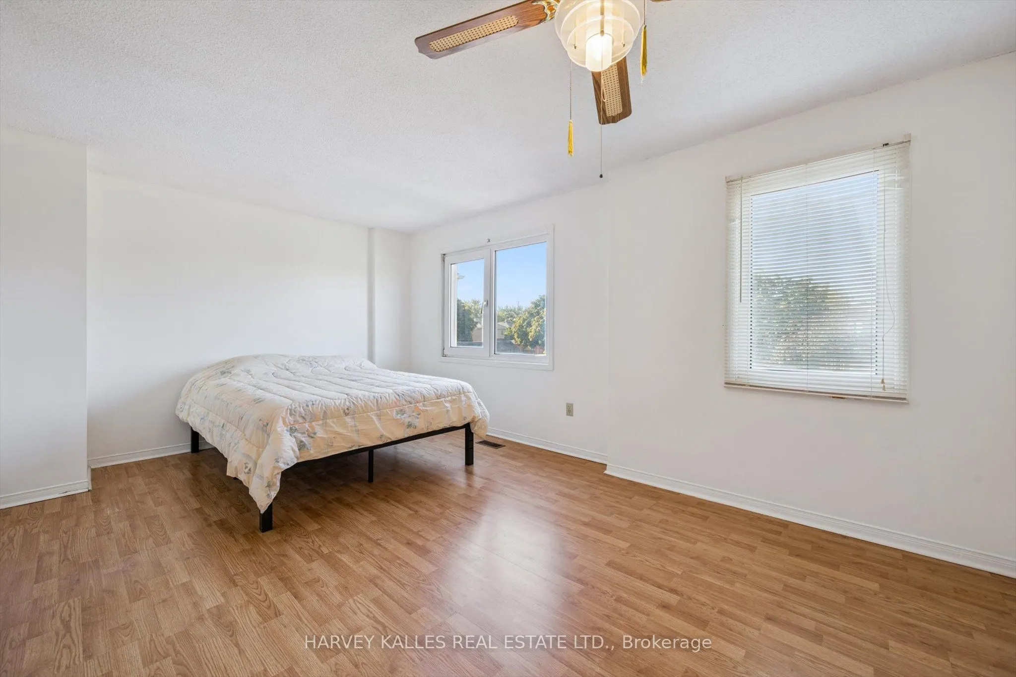 3932 Rushton Crescent
