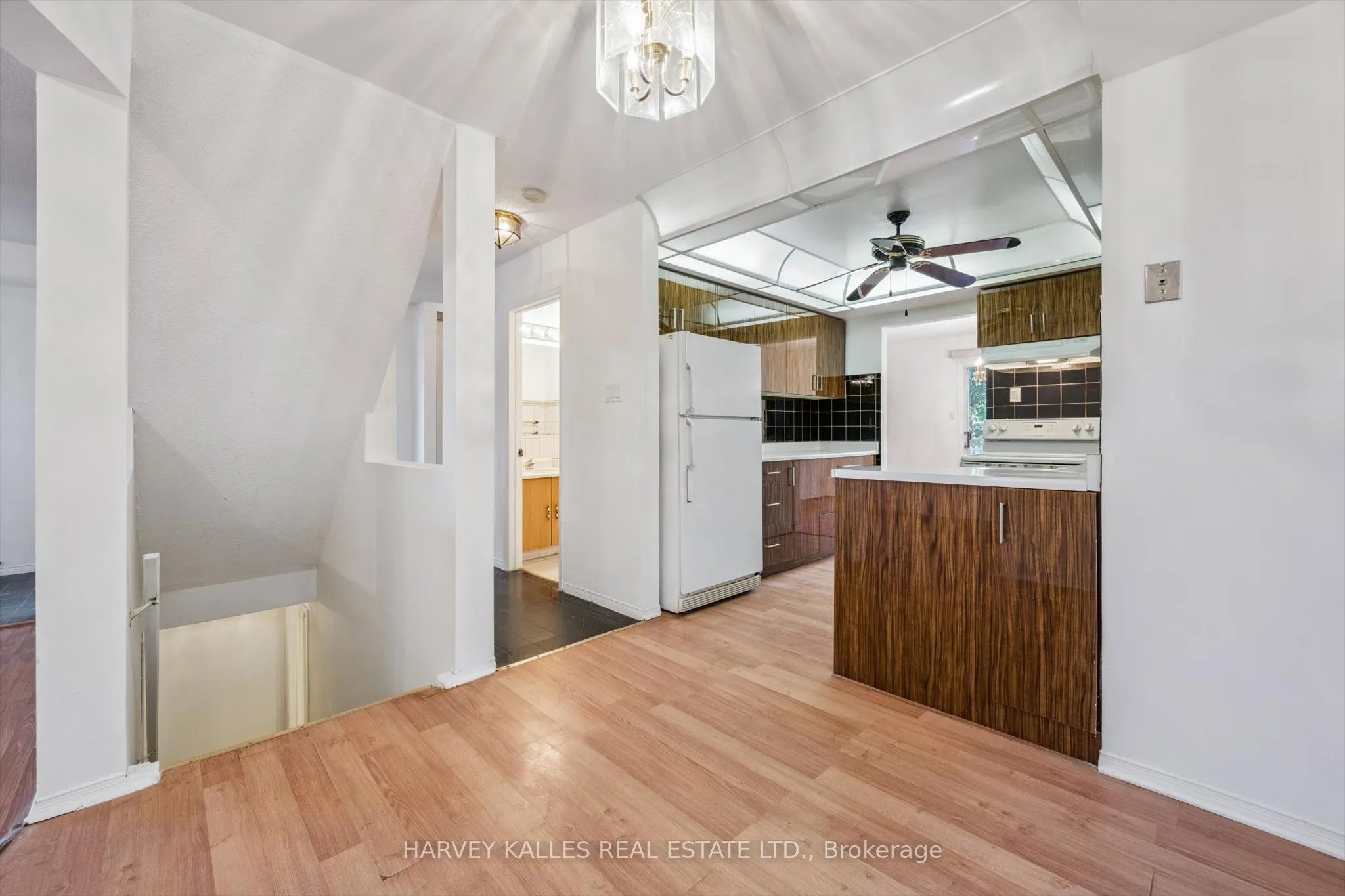 3932 Rushton Crescent