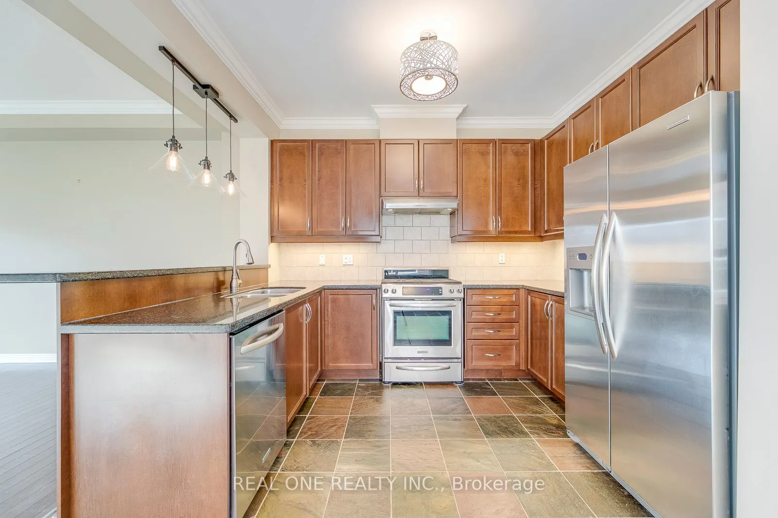 4162 Judson Common