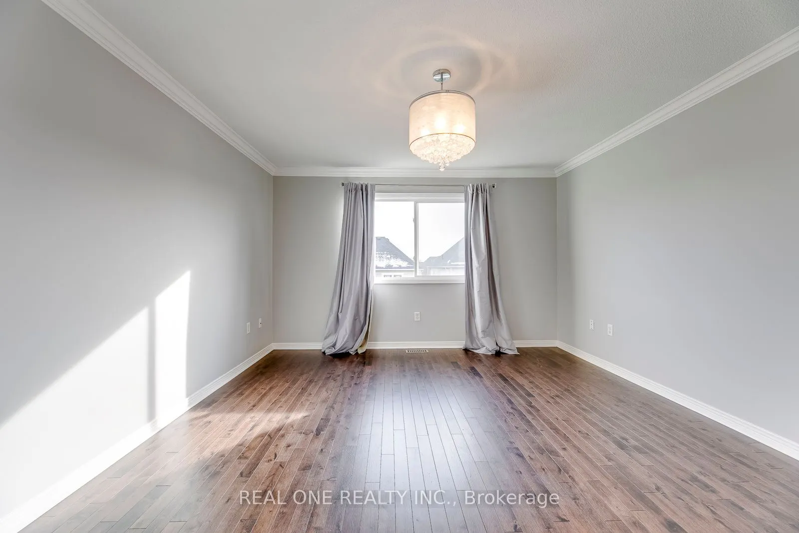 4162 Judson Common