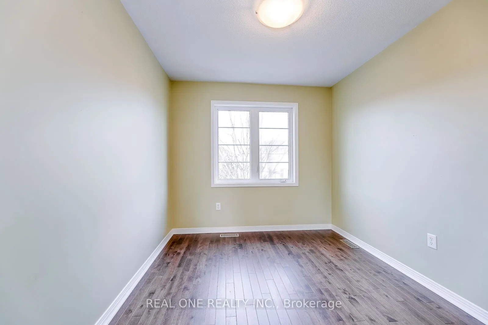 4162 Judson Common