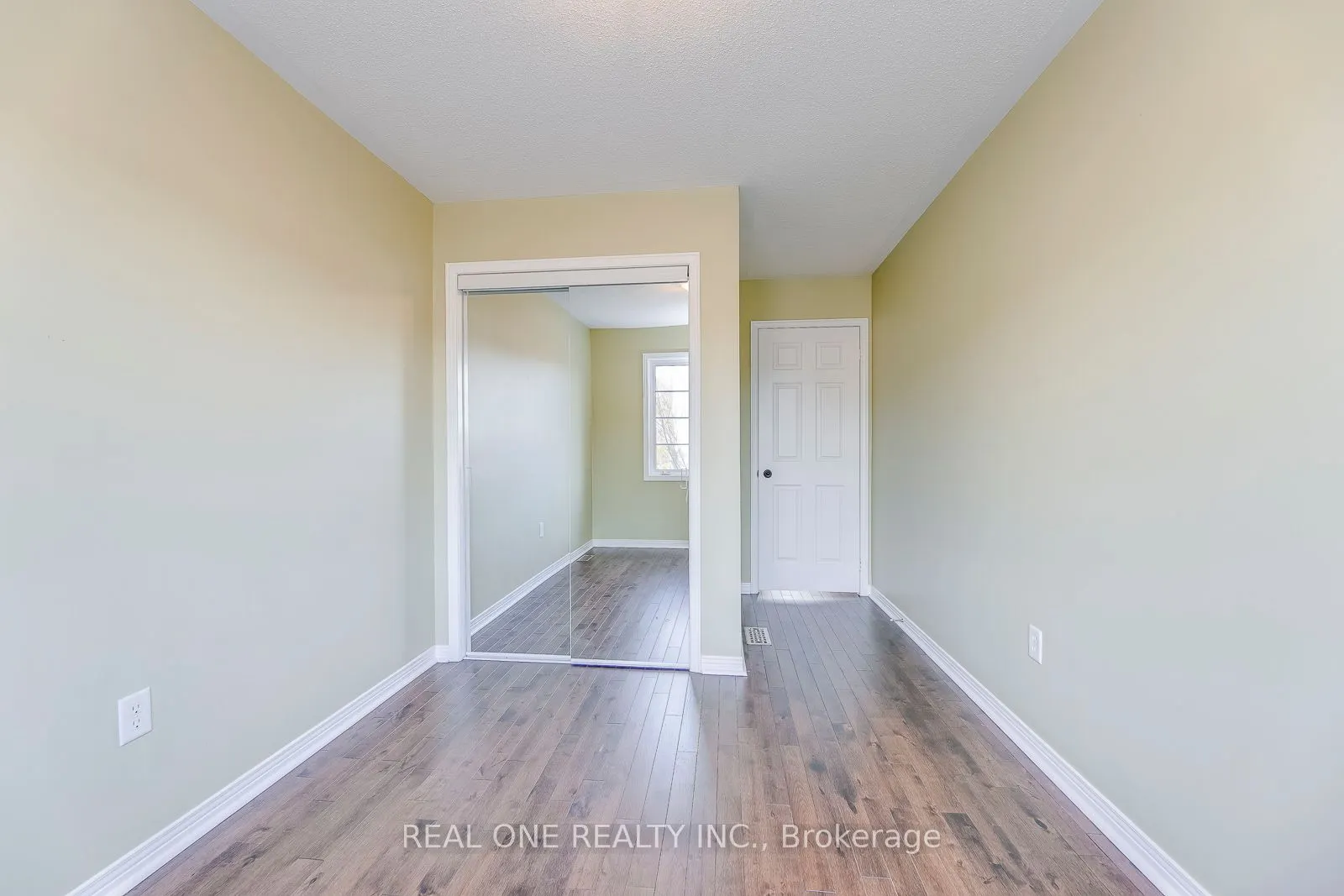 4162 Judson Common